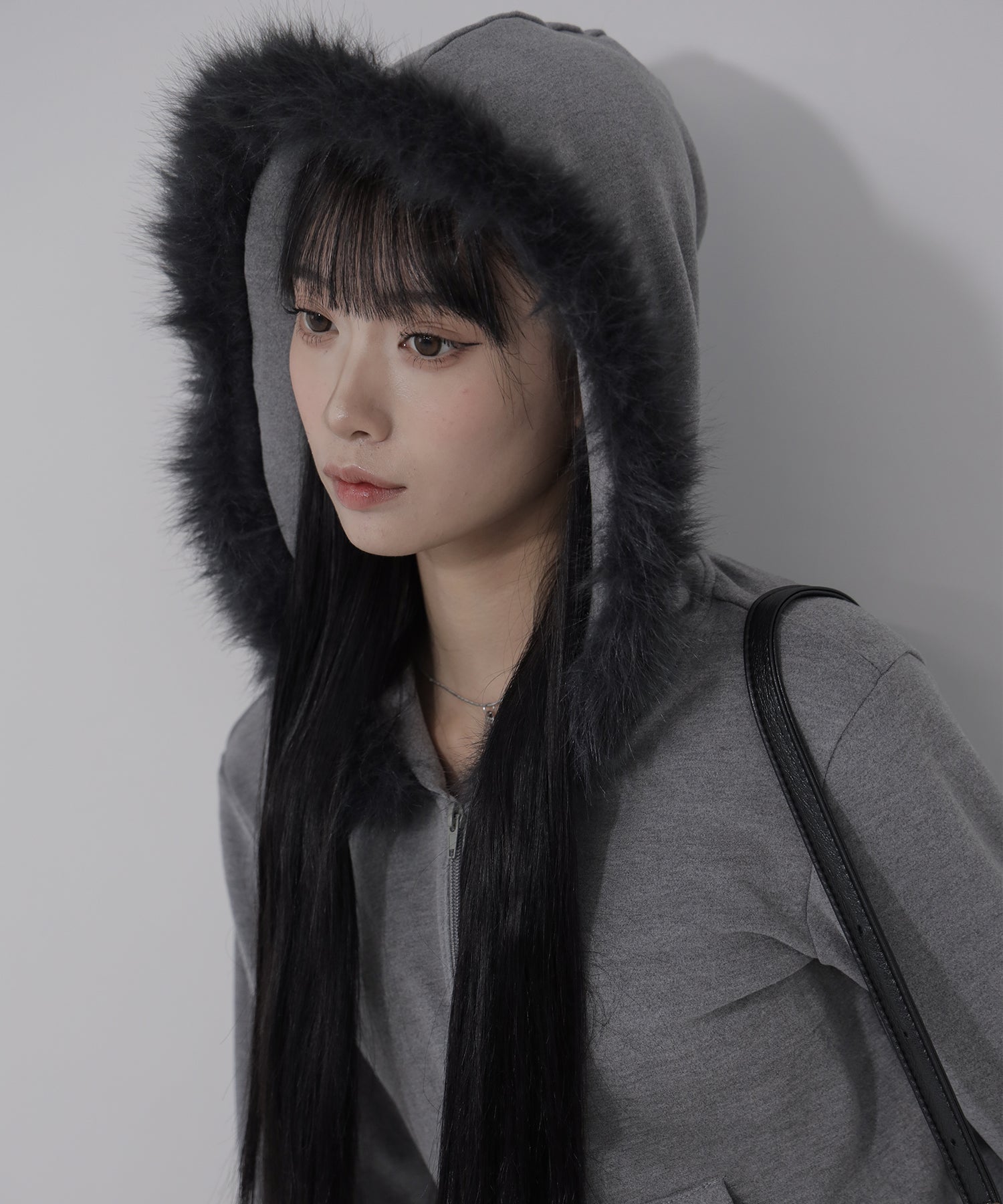 【 3color 】ファーフードジップアップパーカー / fur zipup hoodie