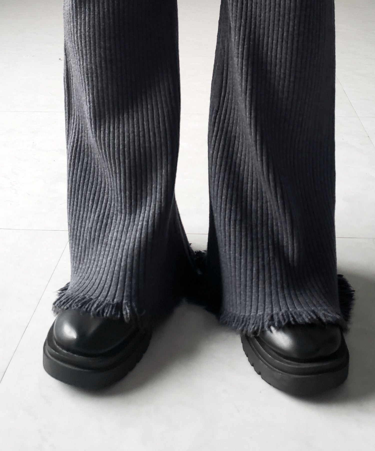 フリンジリブニットフレアパンツ / fringe lib knit flare pants