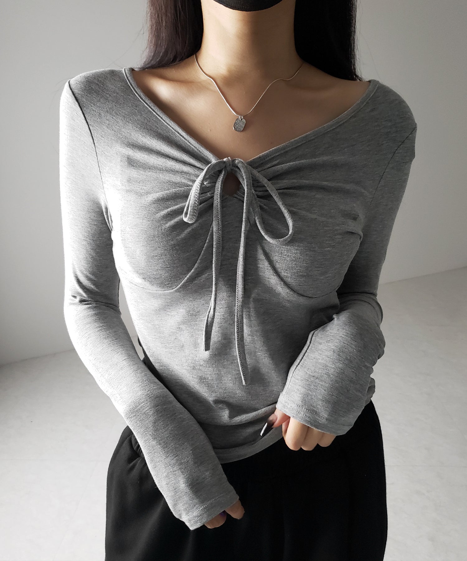 【 3WAY 】クロスストラップリボンギャザーカットソートップス / cross strap ribbon gather cutsew tops