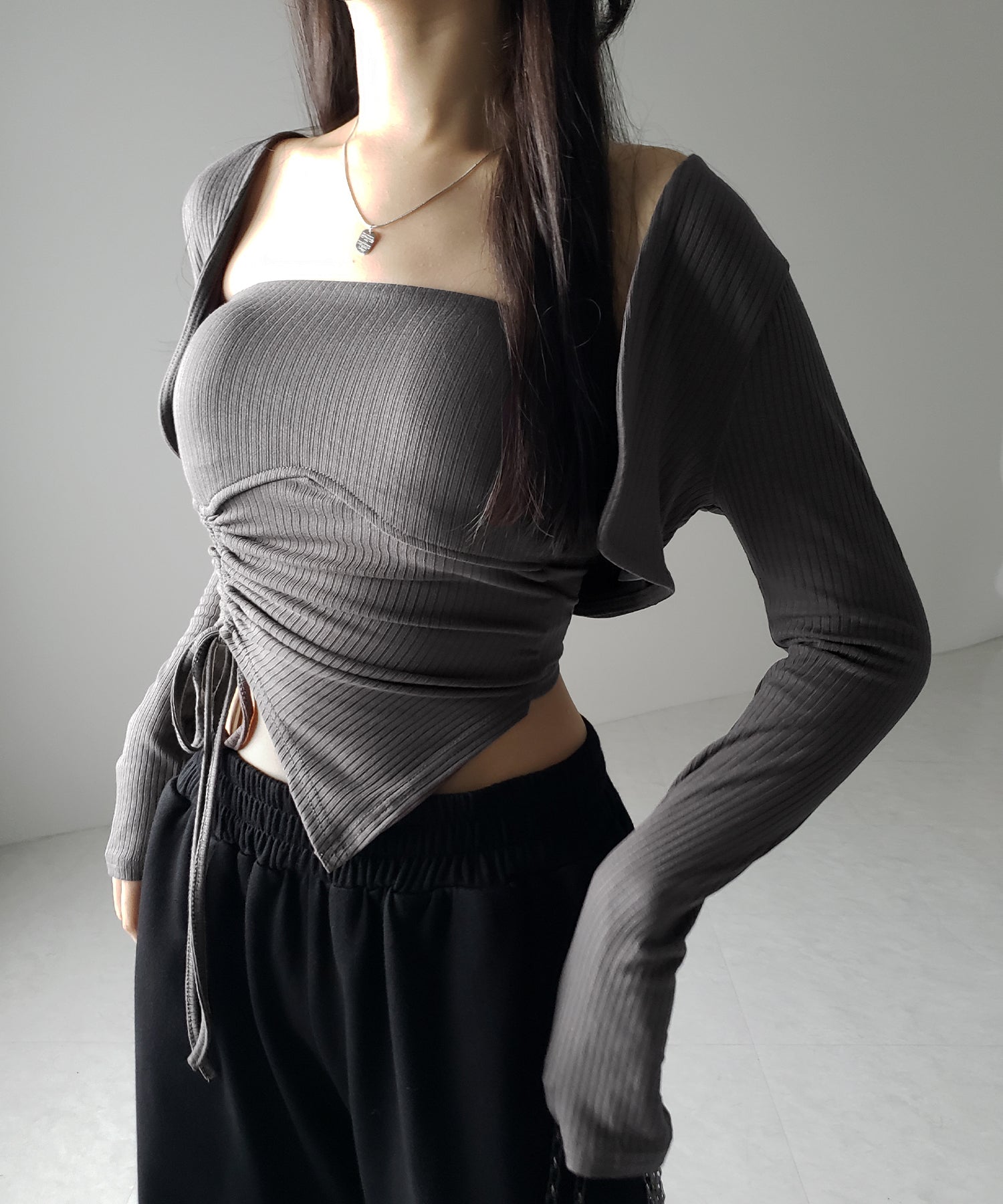 【 2点セット 】シャーリングリボンベアトップス & ショートカーディガン SET / shirring ribbon bare tops & short cardigan SET