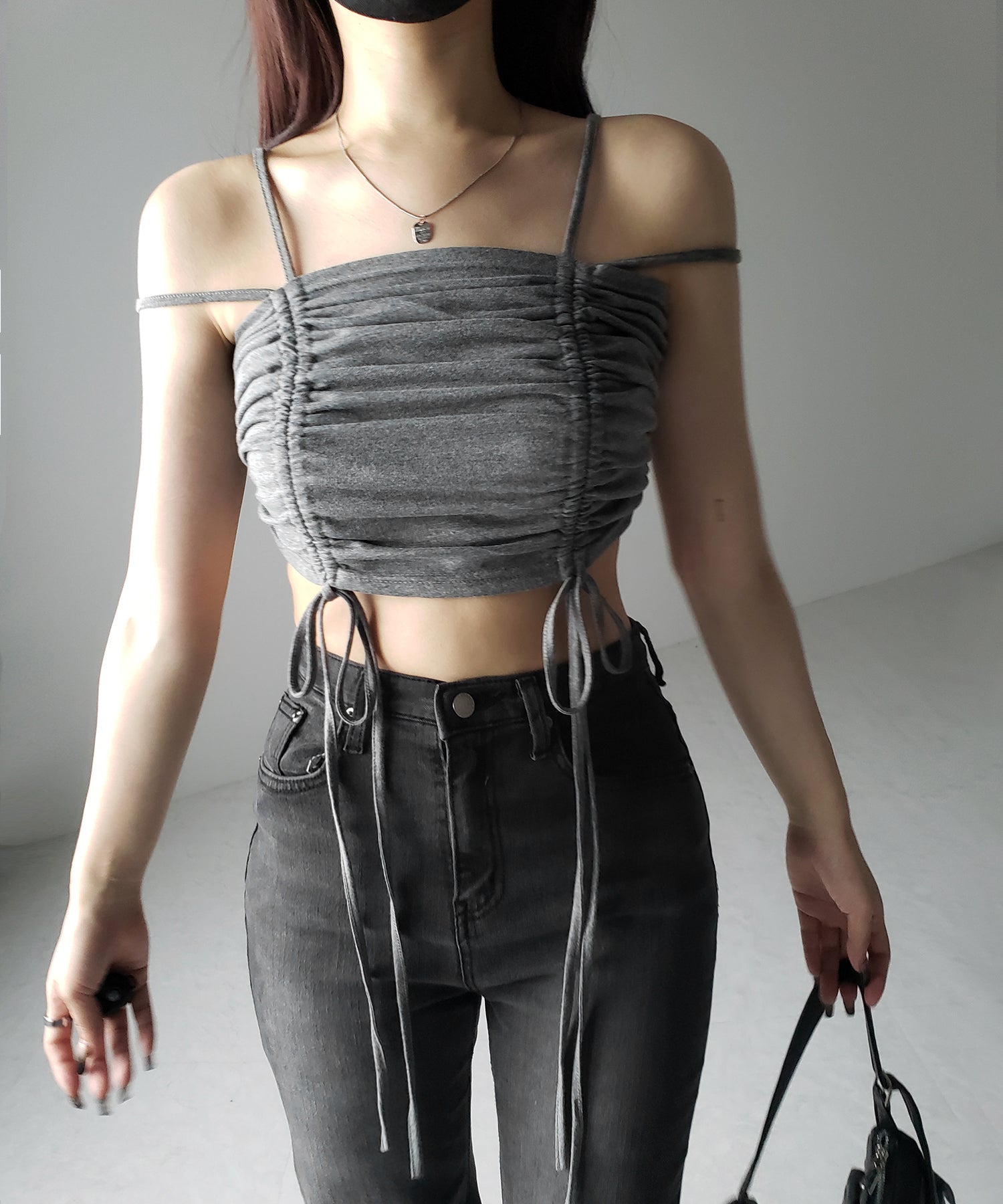 3WAYクロスストラップリボンシャーリングショートキャミソール / 3WAY cross strap ribbon shirring short camisole