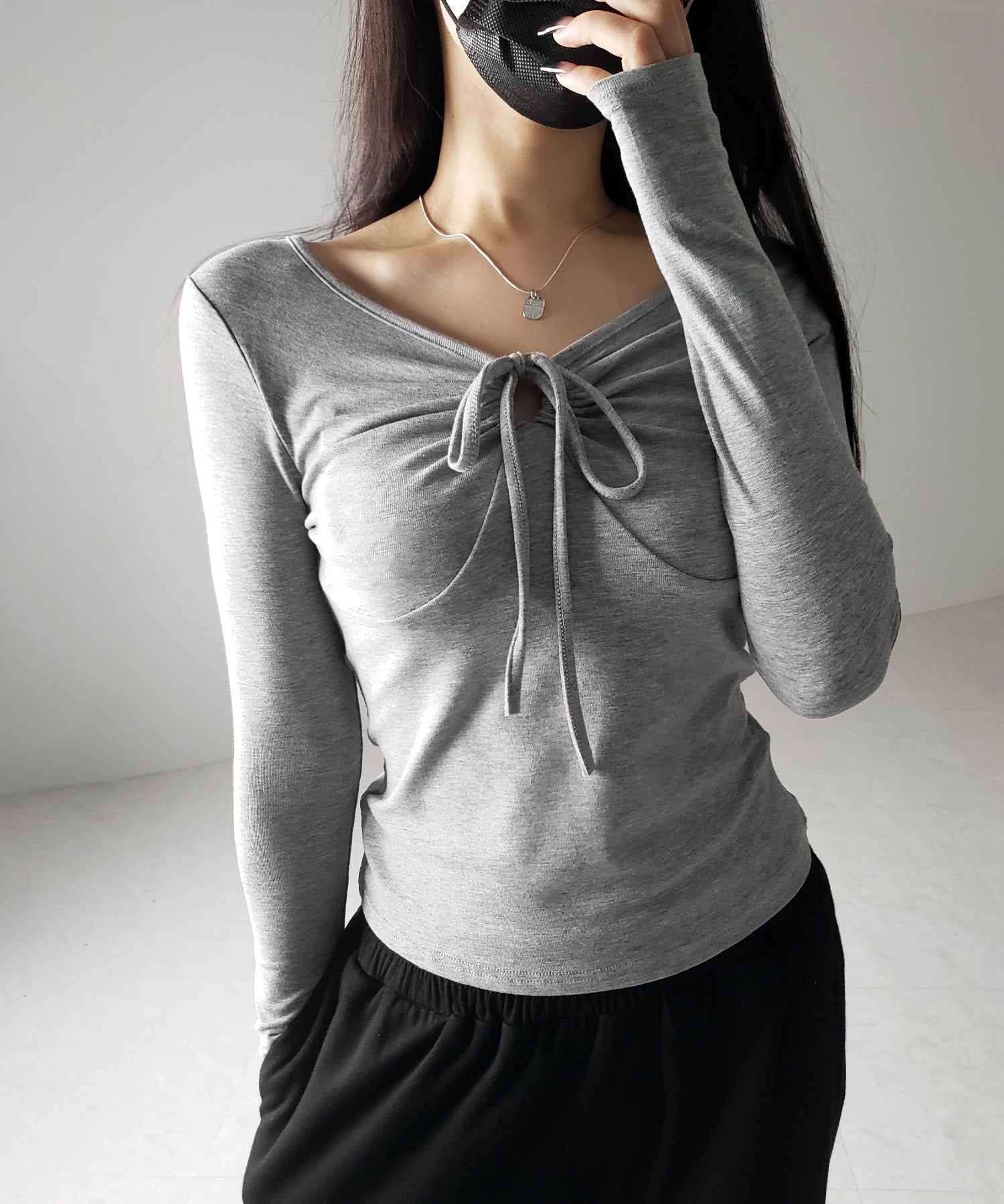 【 3WAY 】クロスストラップリボンギャザーカットソートップス / cross strap ribbon gather cutsew tops