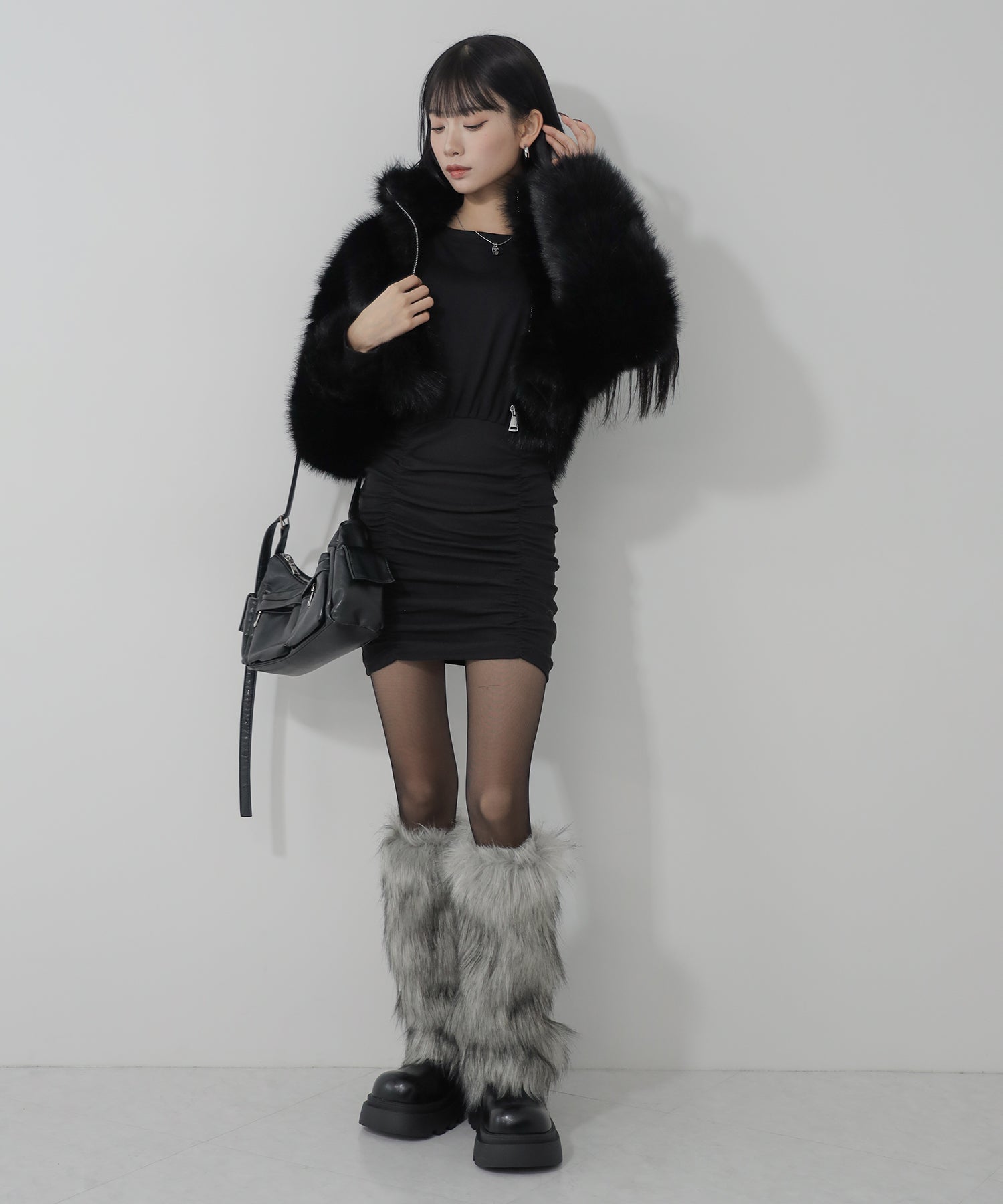 フェイクファーレッグウォーマー / fake fur leg warmer