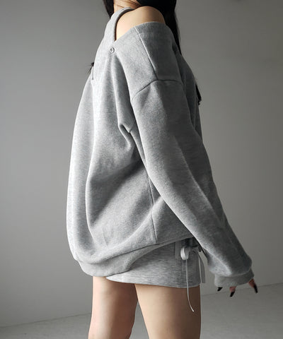 オープンショルダーカットアウトオーバースウェット / open shoulder cutout over sweat
