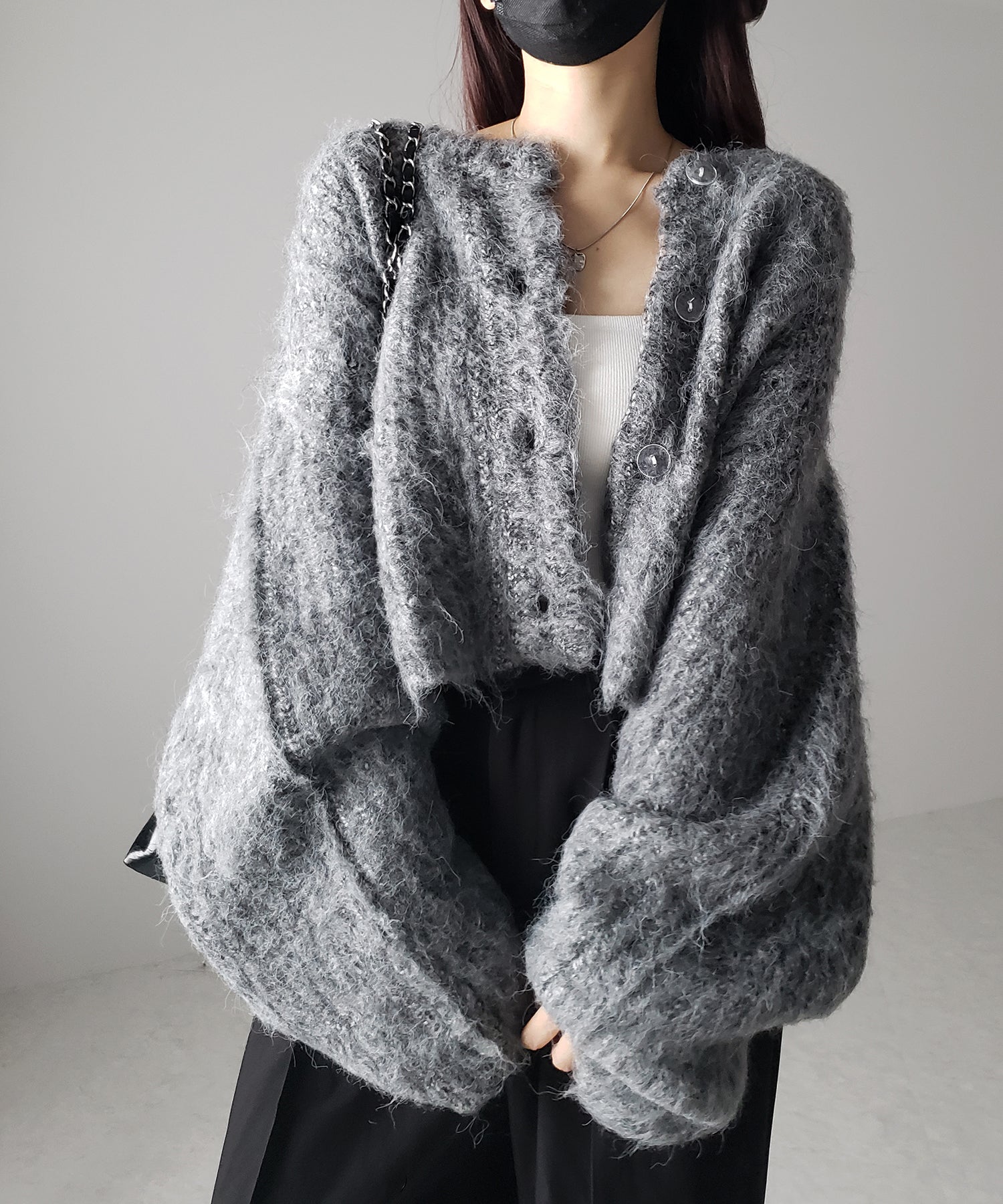 ボリュームワイドスリーブショートシャギーニットカーディガン / volume wide sleeve short shaggy knit cardigan
