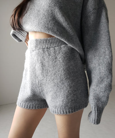【 ニットセットアップ 】フラッフィーオーバーサイズニット + ニットショートパンツ SET / fluffy over size knit + knit short pants SET
