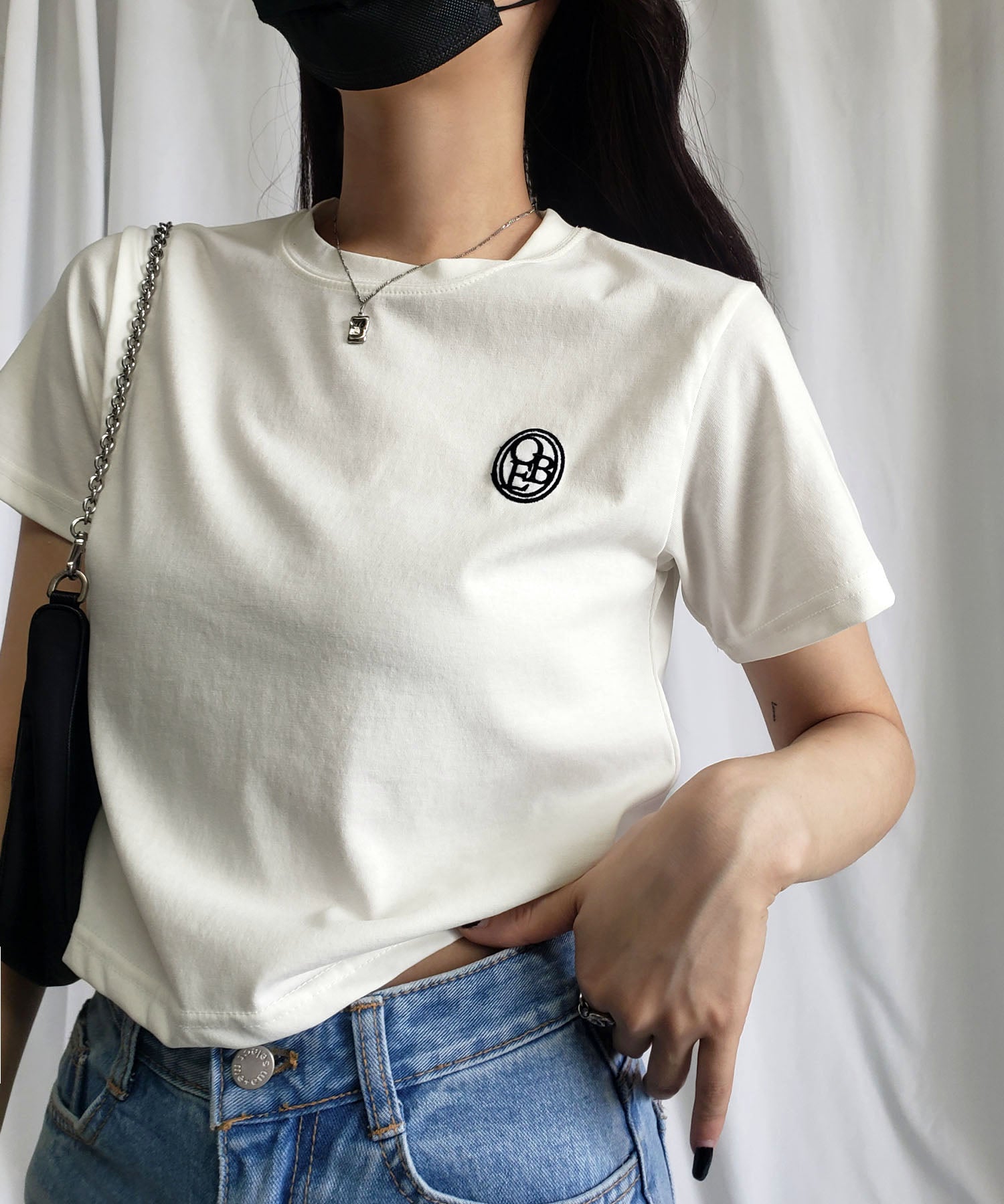 OBE刺繍 ミニロゴTシャツ【 韓国製 】