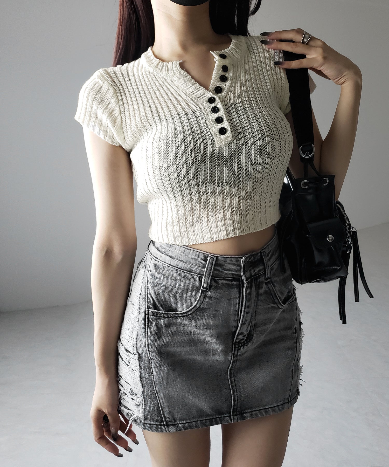 キーネックショートサマーリブニットトップス / Key neck short summer rib knit tops