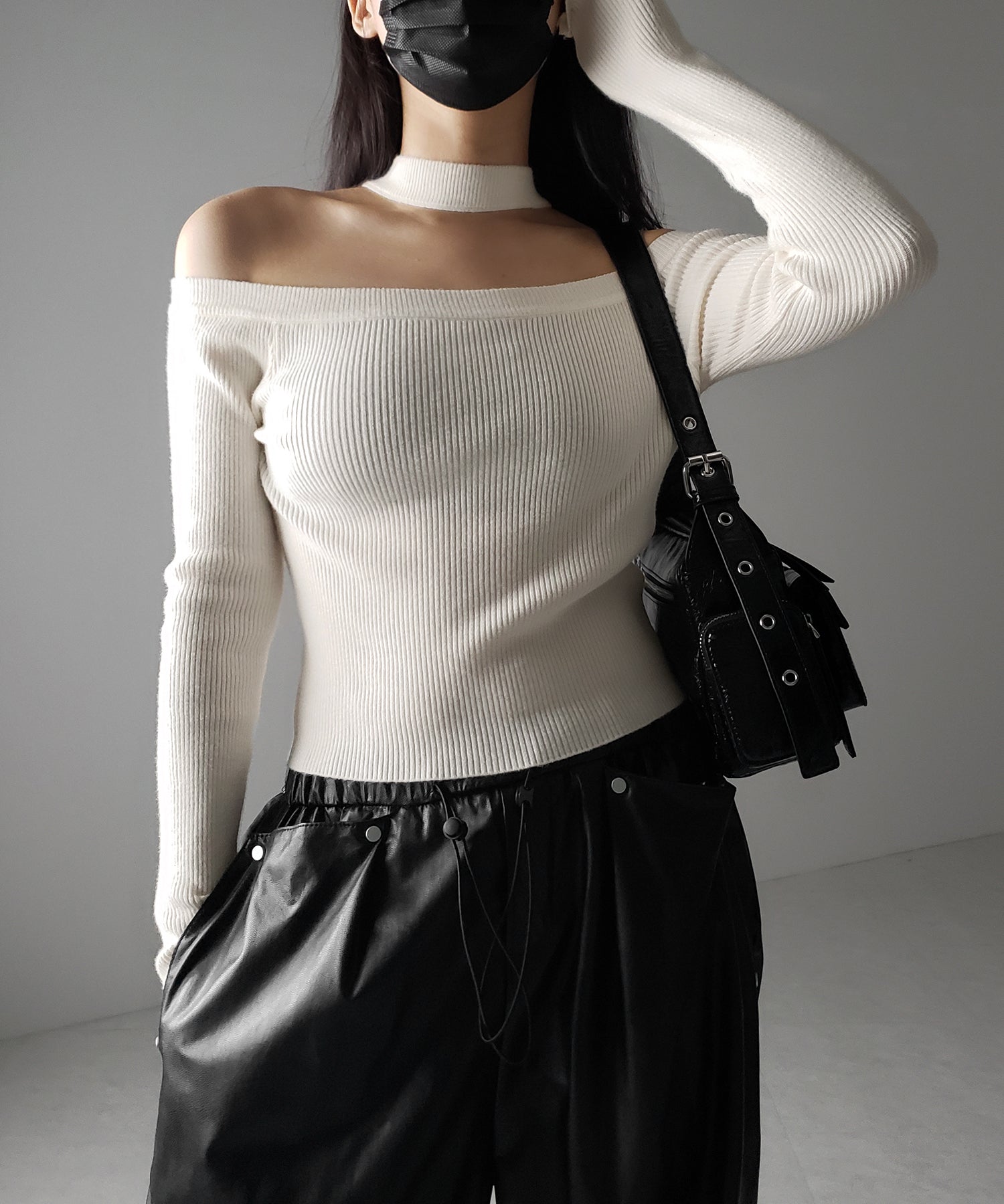 【 2color 】チョーカーオフショルリブニットトップス /choker offshoulder lib knit tops
