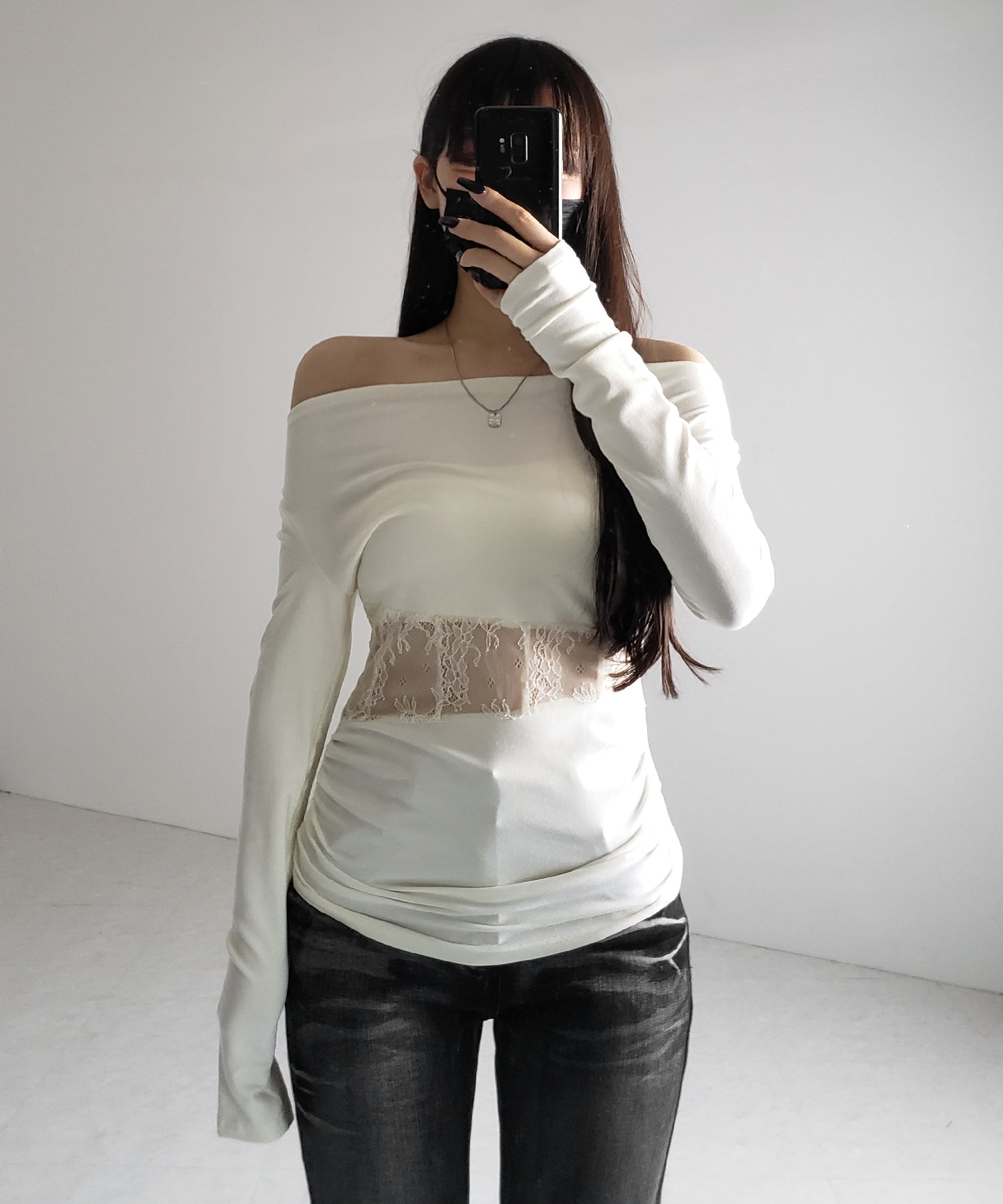 【 2color 】ウエストレースカットアウトオフショルトップス / waist lace cutout offshoulder tops