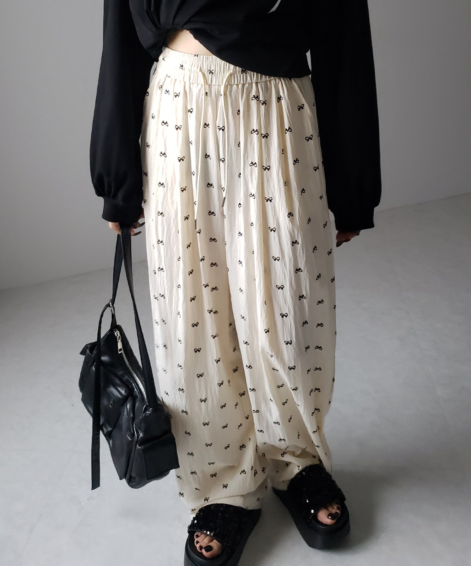 【 2color 】リボンプリントワイドイージーパンツ / ribbon print wide easy pants