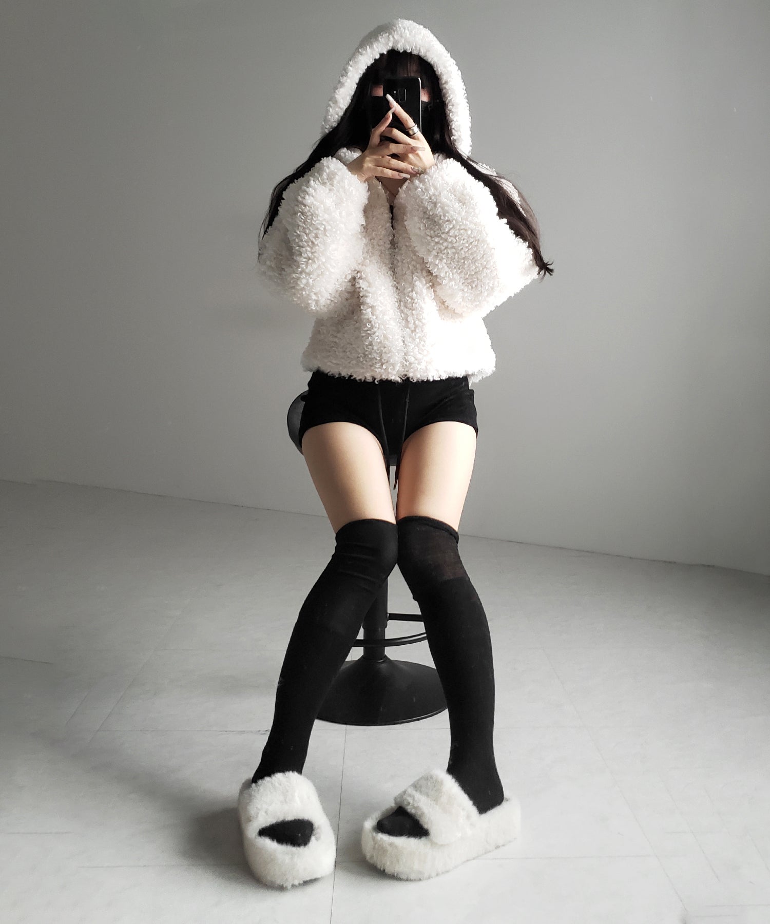 テディボアジップアップフーディクロップドコート / teddy boa zipup hoodie cropped cat