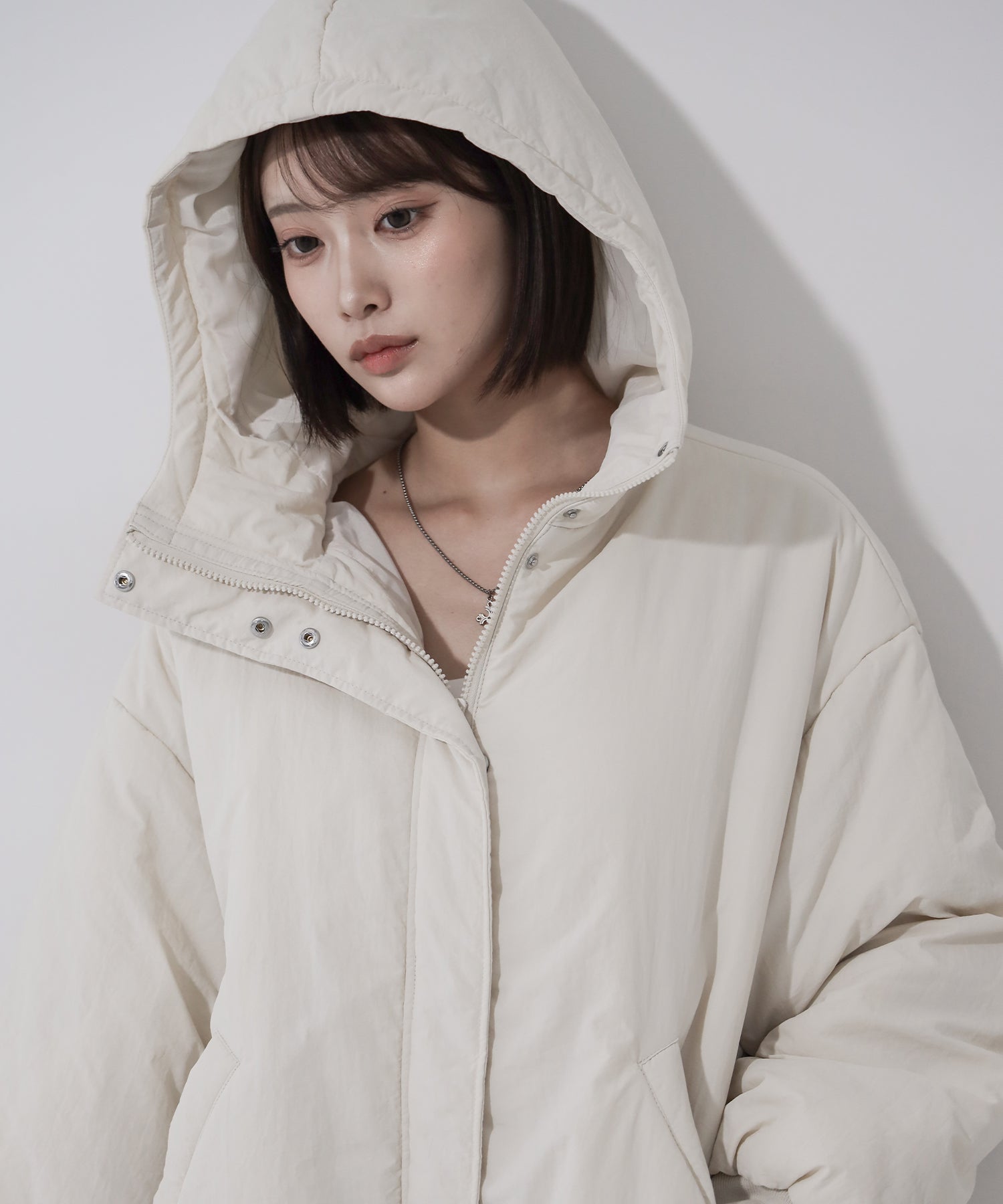 【 裾絞り可能2WAY 】フード付きパファーエコダウンモンスターコート / 2WAY Hooded puffer eco down monster coat