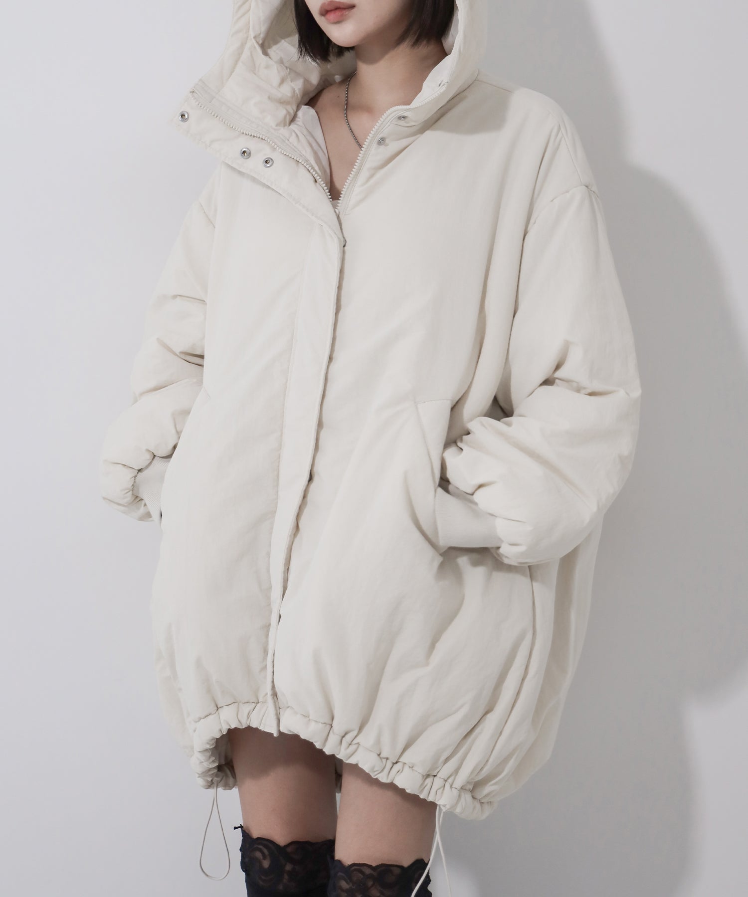 【 裾絞り可能2WAY 】フード付きパファーエコダウンモンスターコート / 2WAY Hooded puffer eco down monster coat