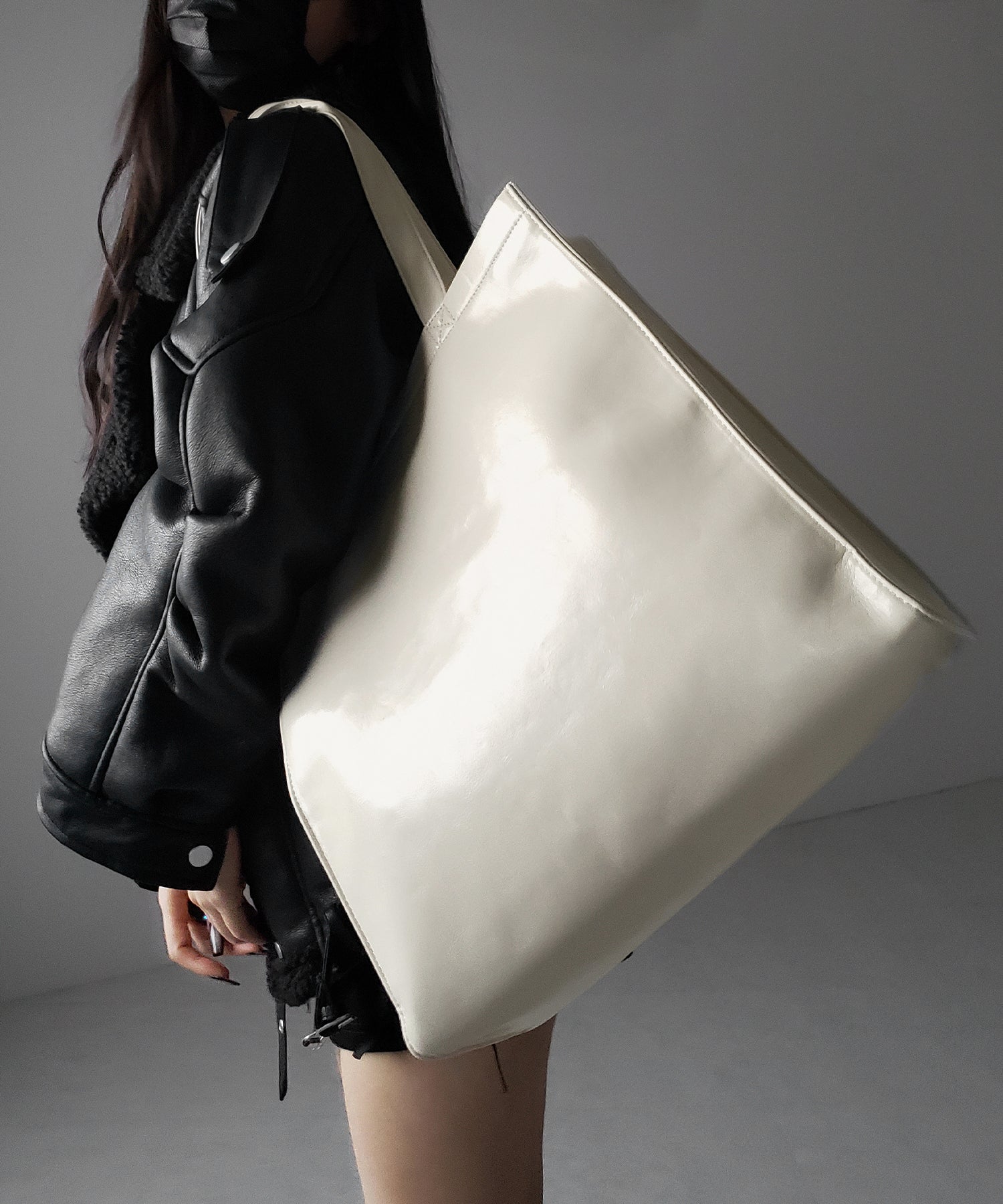 【 2color / 大容量 】フェイクレザービッグスクエアトートバッグ / fake leather big square tote bag