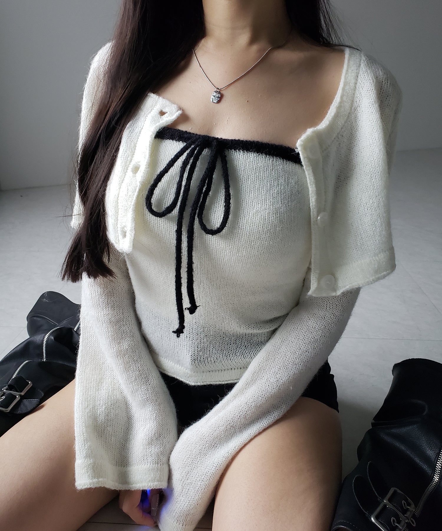 【 2点セット 】フロントリボンニットベアトップ + 長袖ショートカーディガン SET / front ribbon knit bare top + long sleeve short cardigan set