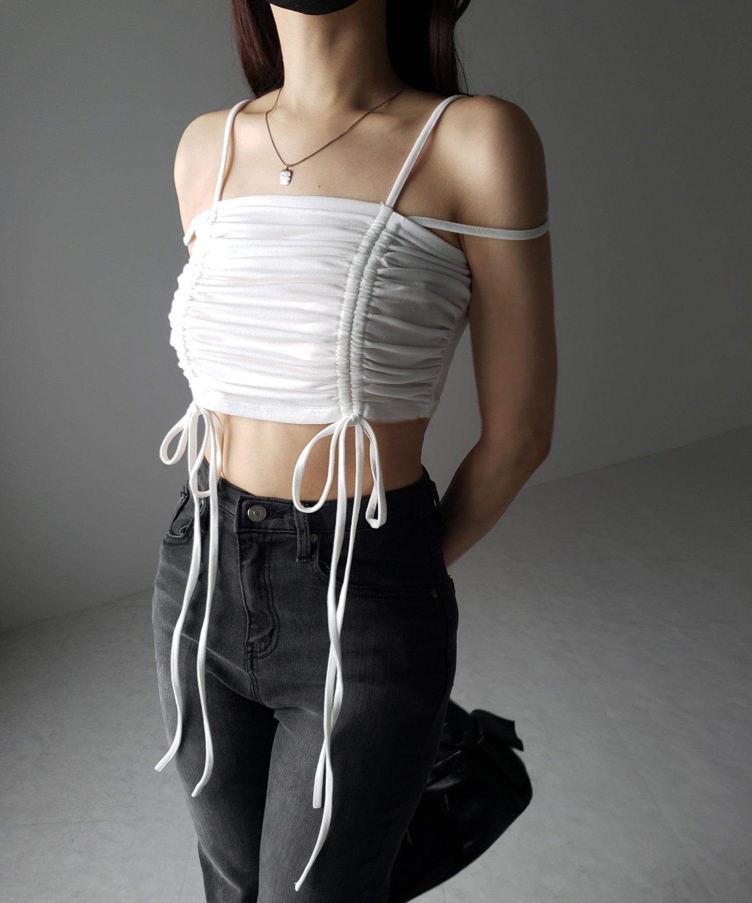 3WAYクロスストラップリボンシャーリングショートキャミソール / 3WAY cross strap ribbon shirring short camisole