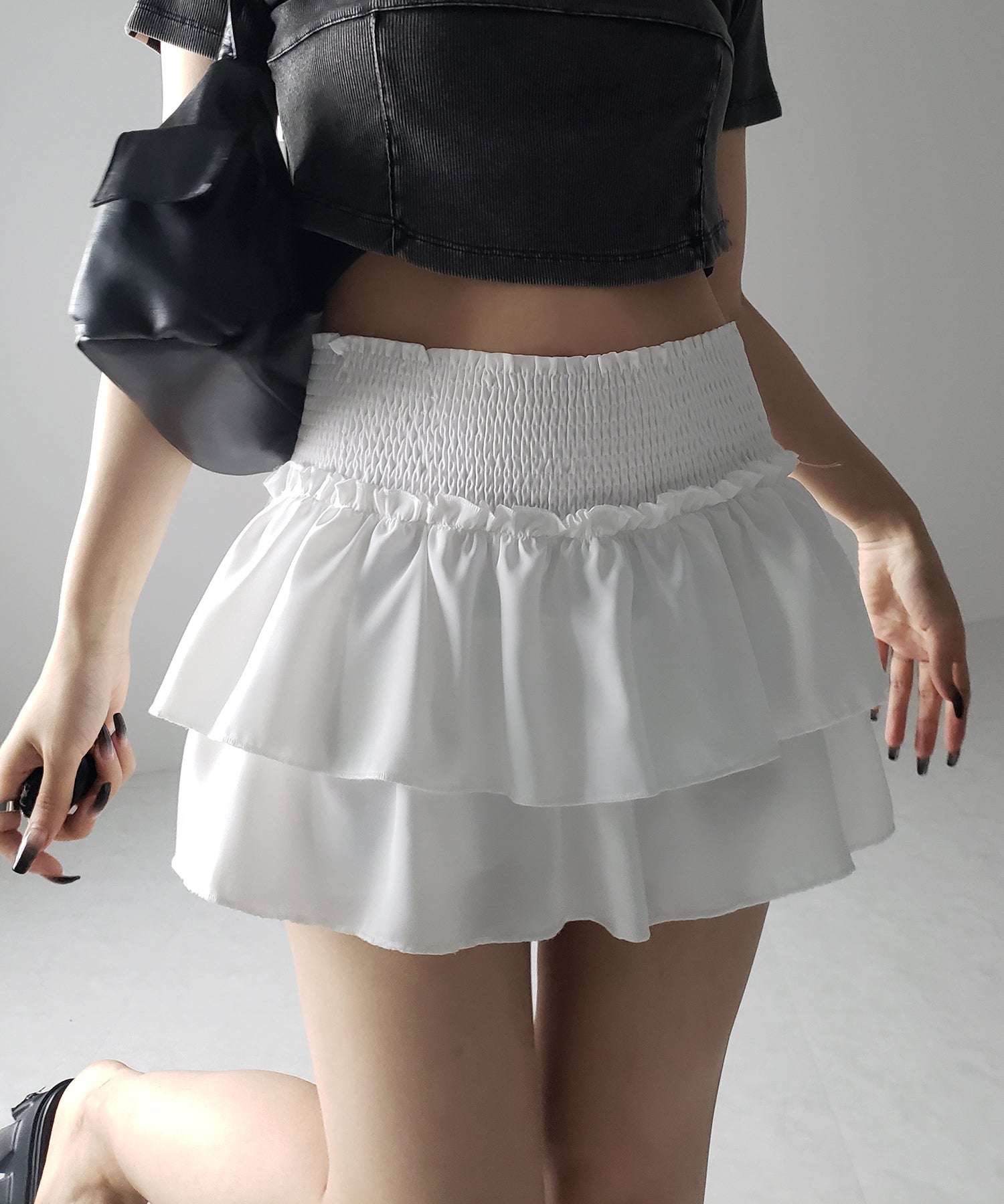 2段フリルシャーリングミニスカパン / double frill shirring mini skirt pants