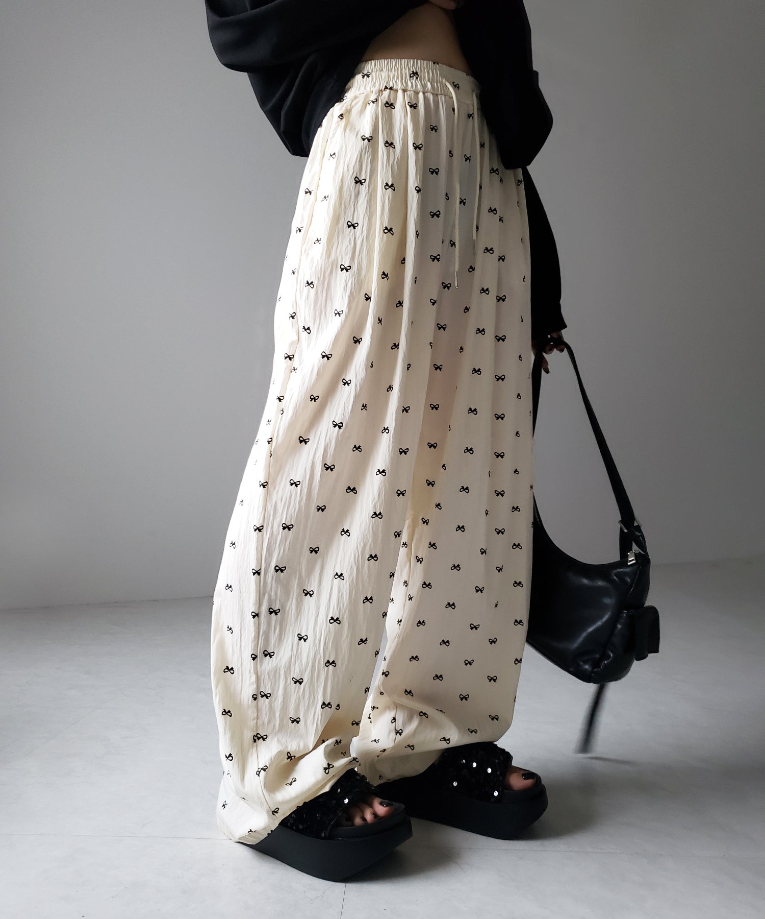 【 2color 】リボンプリントワイドイージーパンツ / ribbon print wide easy pants