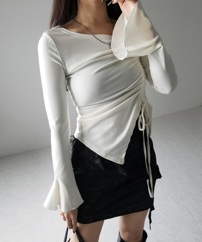 シャーリングリボンスリットワンショルダートップス / shirring ribbon slit one shoulder tops