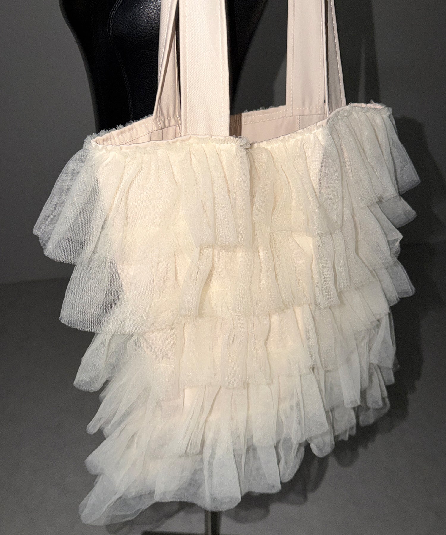 【 3color / A4収納可 】チュールフリルスクエアトートバッグ / tulle frill square tote bag