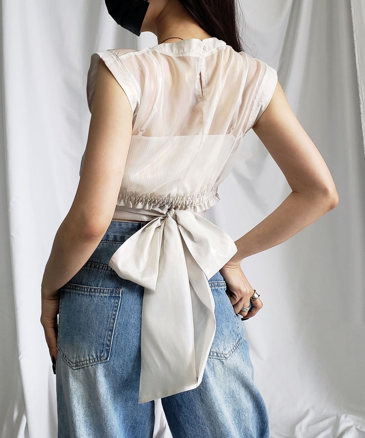 【 3color 】オーロラグロスオーガンジーバックリボンショートブラウス / Aurora gloss organdy back ribbon short Blouse