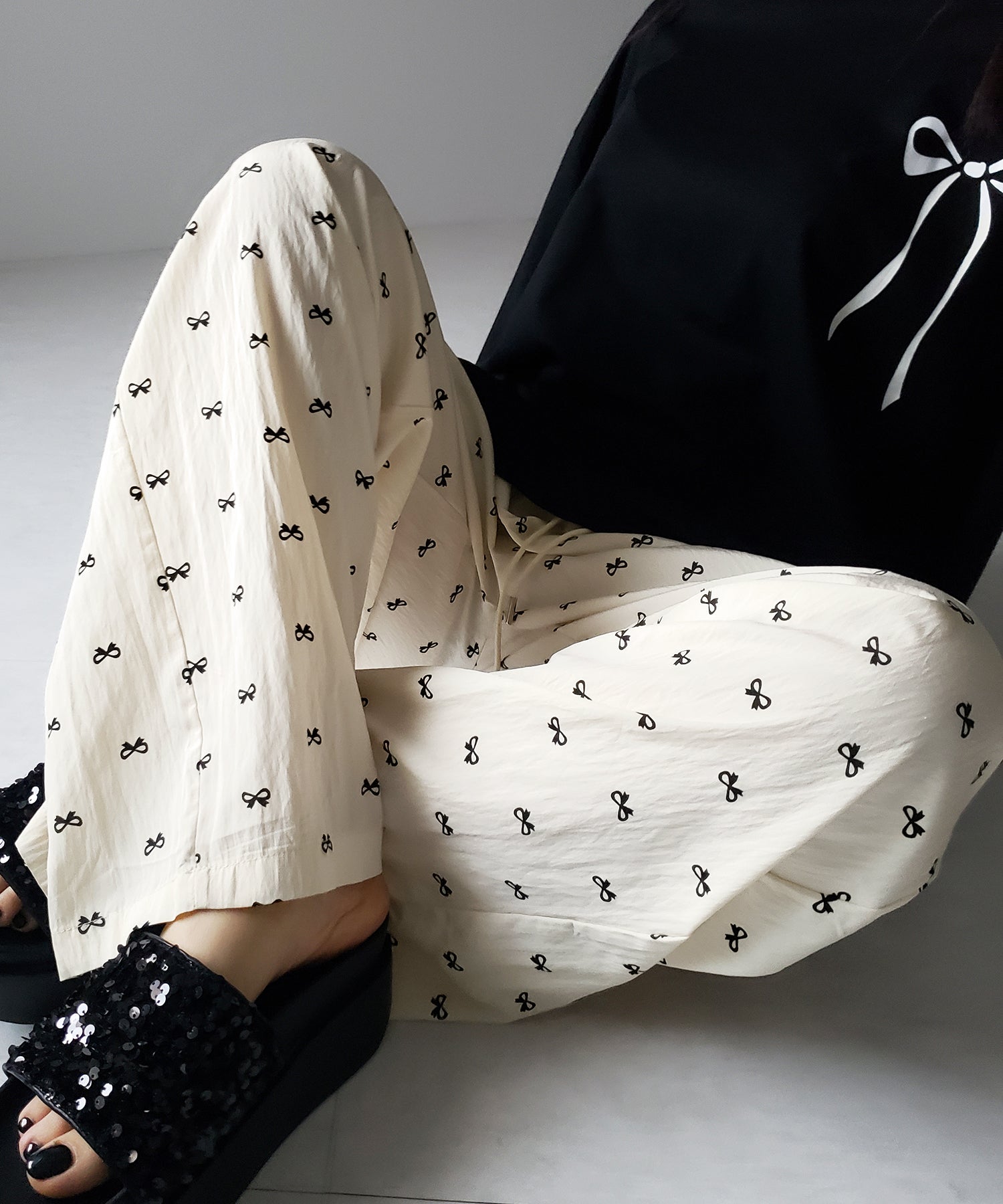 【 2color 】リボンプリントワイドイージーパンツ / ribbon print wide easy pants
