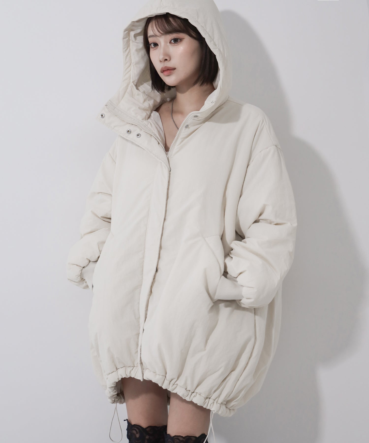 【 裾絞り可能2WAY 】フード付きパファーエコダウンモンスターコート / 2WAY Hooded puffer eco down monster coat