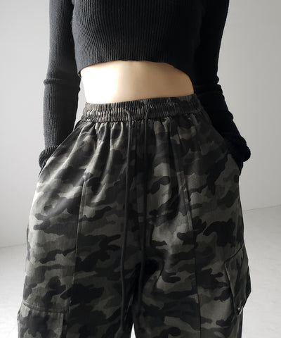 【 裾絞り可能2WAY 】カモフラミリタリーツイルワイドカーゴパンツ / camouflage military twill wide cargo pants
