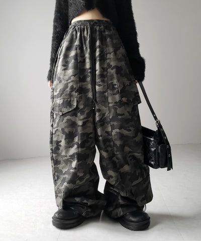 【 裾絞り可能2WAY 】カモフラミリタリーツイルワイドカーゴパンツ / camouflage military twill wide cargo pants