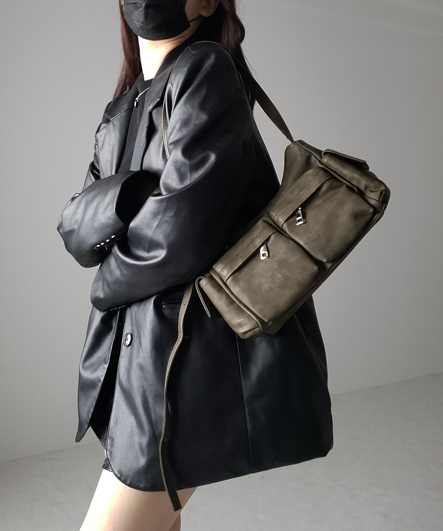 【 5color / 2WAY 】アウトポケットフェイクレザーショルダーバッグ