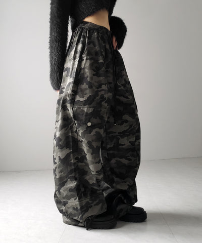 【 裾絞り可能2WAY 】カモフラミリタリーツイルワイドカーゴパンツ / camouflage military twill wide cargo pants