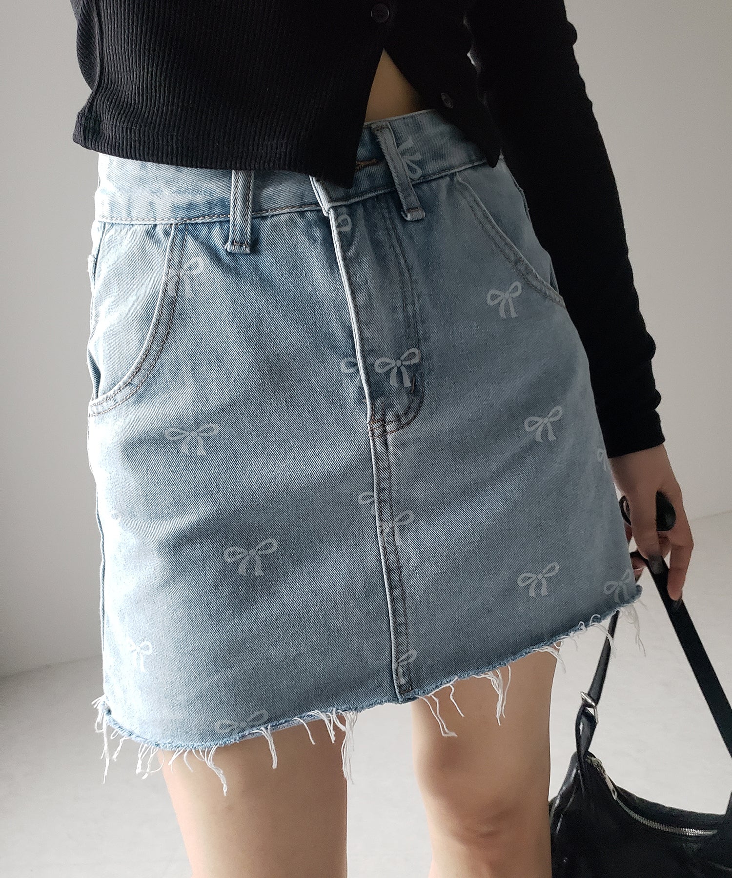 【 インパン裏地付き 】リボンプリントダメージデニムミニスカート / ribbon print damage denim mini skirt