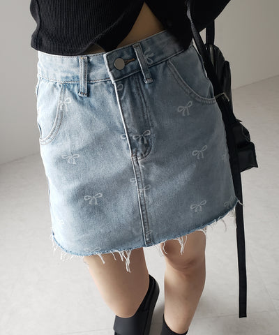 【 インパン裏地付き 】リボンプリントダメージデニムミニスカート / ribbon print damage denim mini skirt