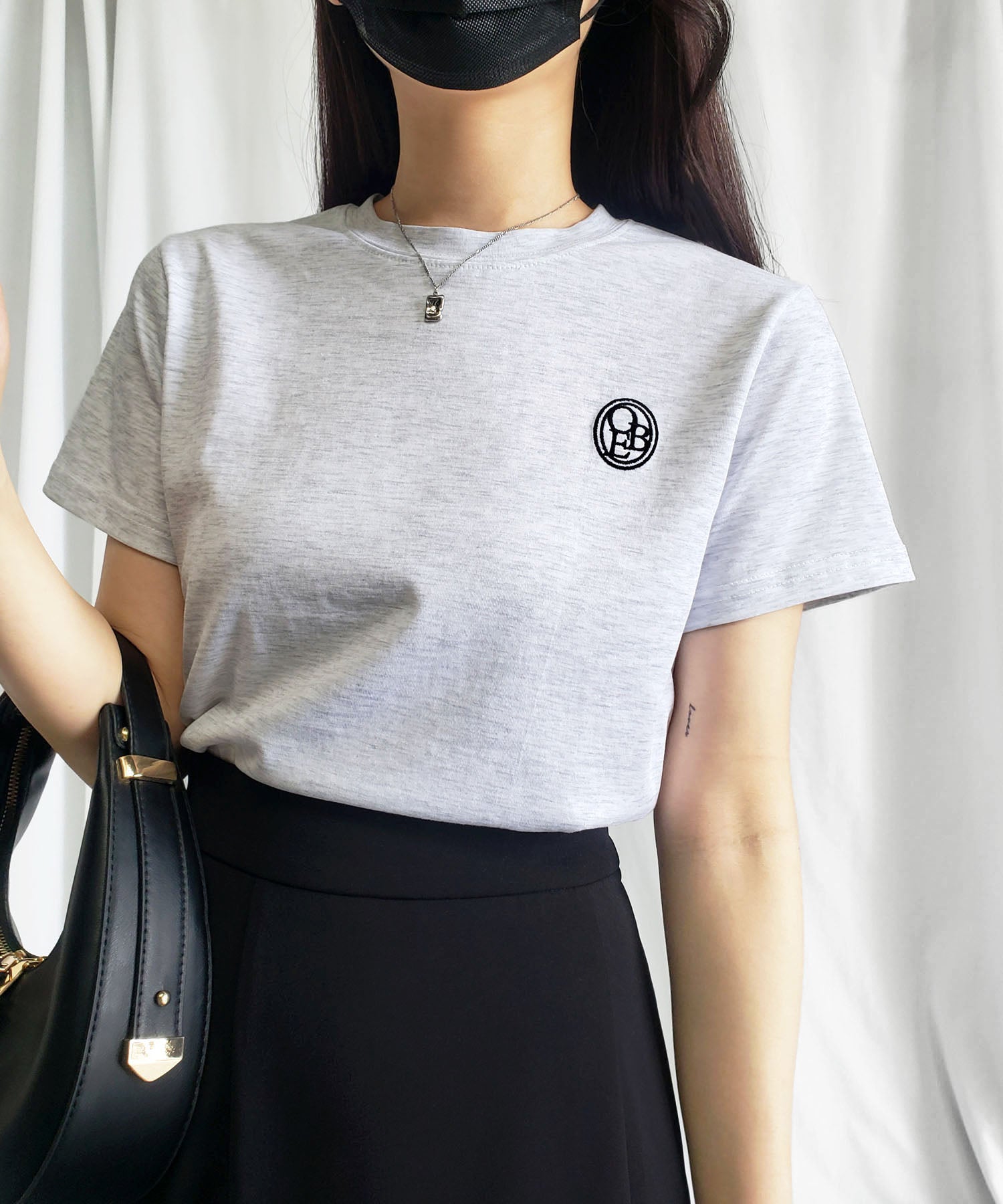 OBE刺繍 ミニロゴTシャツ【 韓国製 】