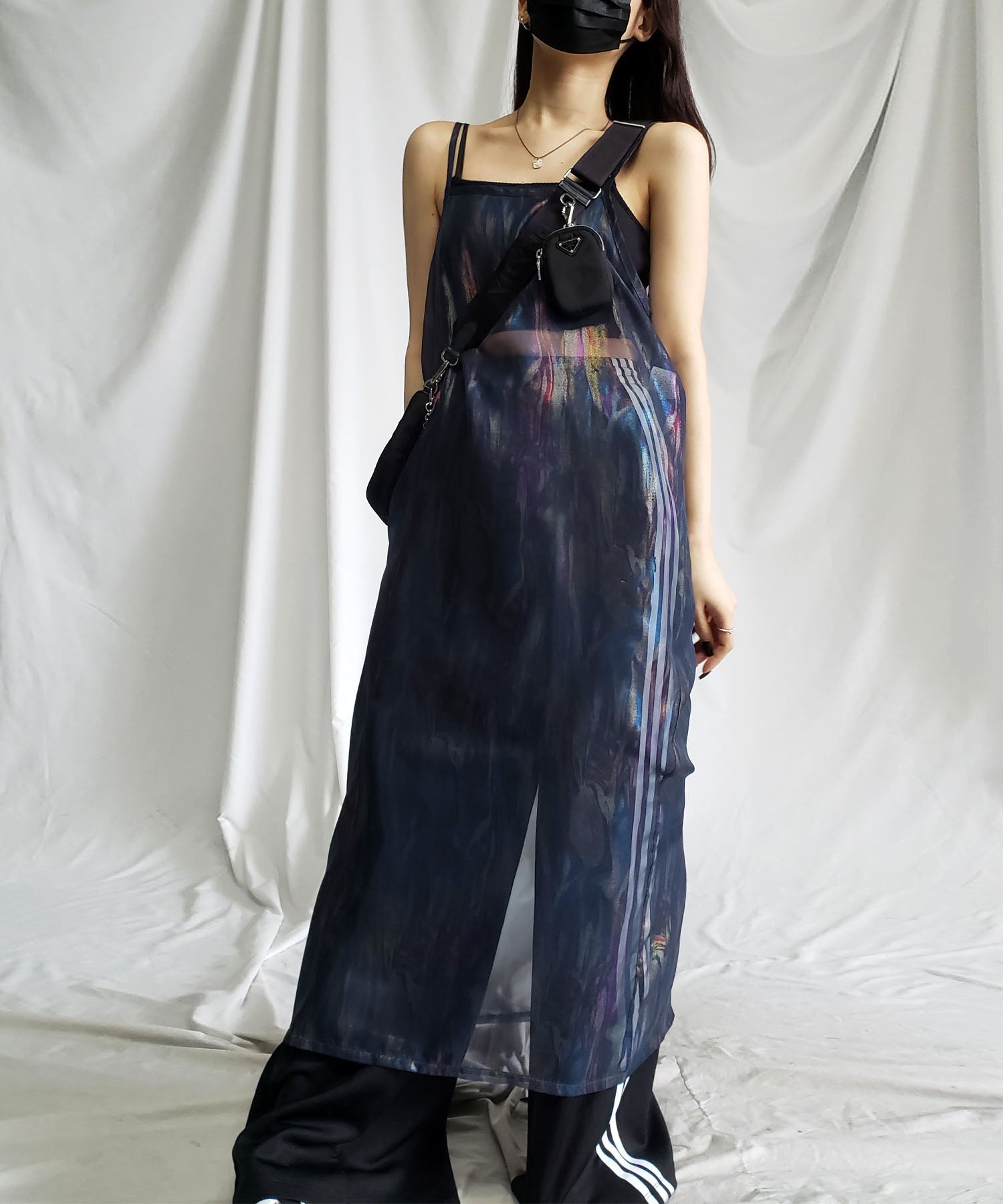【 3color 】オーロラグロスオーガンジーバックスリットストレートキャミワンピース / Aurora gloss organdy backslit straight cami onepiece
