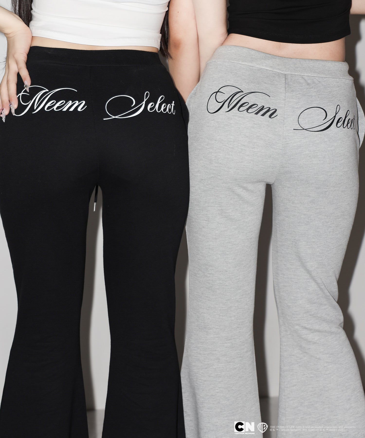 【THE POWERPUFF GIRLS】パワーパフガールズバックレタリングロゴスウェットフレアパンツ / back lettering logo sweat flare pants【 セットアップ着用可能 】