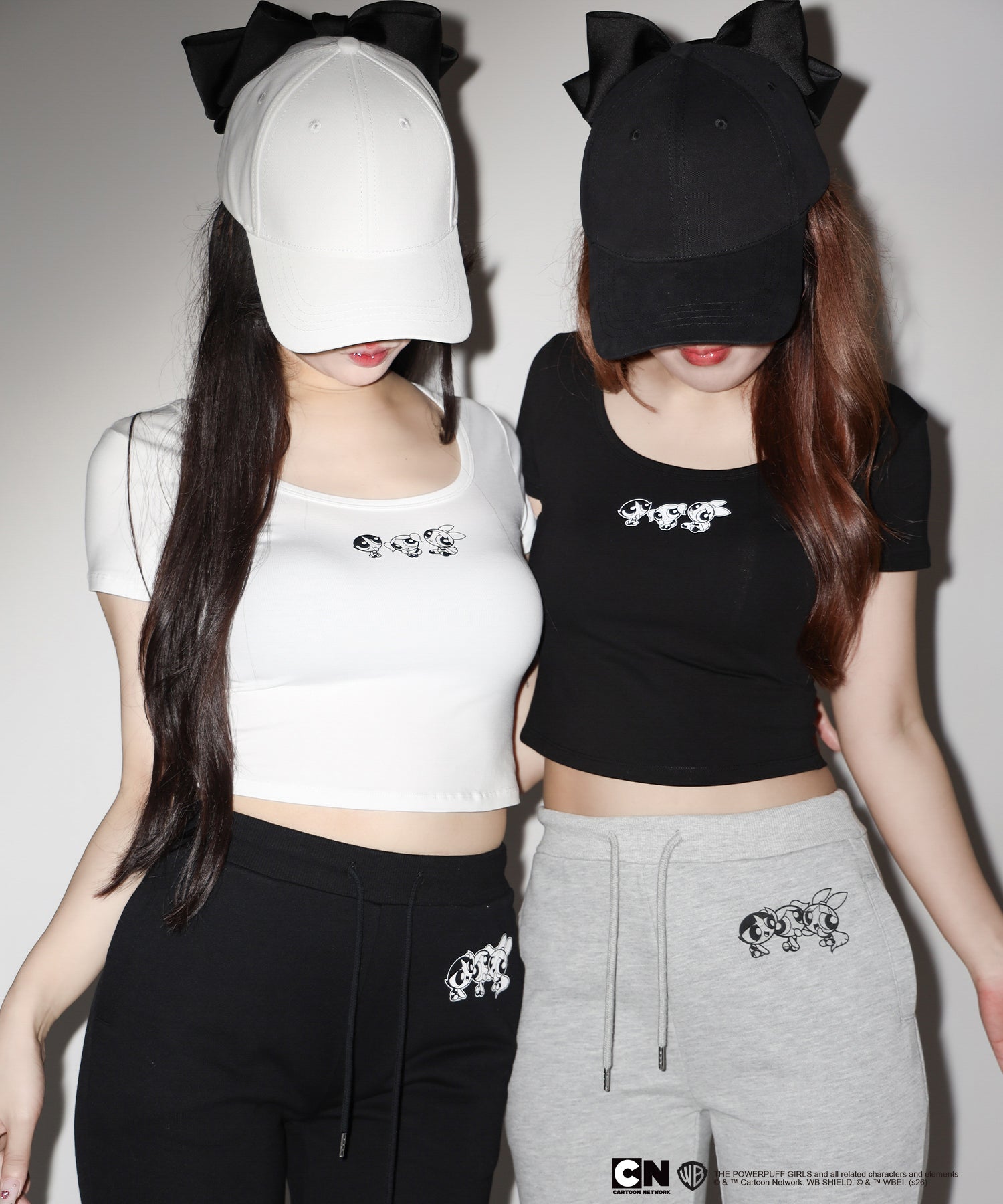 【THE POWERPUFF GIRLS】パワーパフガールズミニプリントスクエアネックショートTシャツ /mini print square neck short T-shirt【 セットアップ着用可能 】