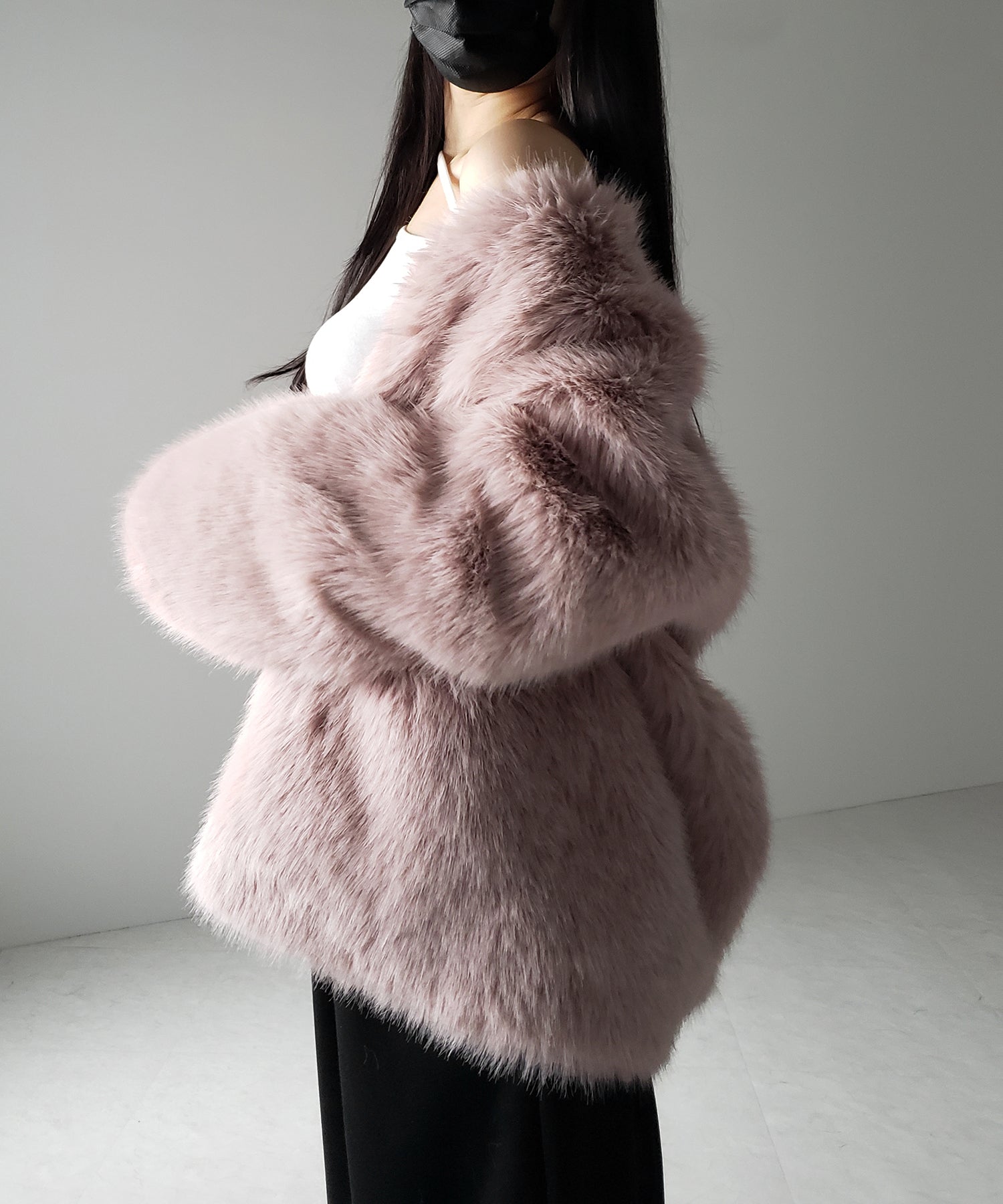 ミンクライクフェイクファーボリュームコート / mink-like fake fur volume coat