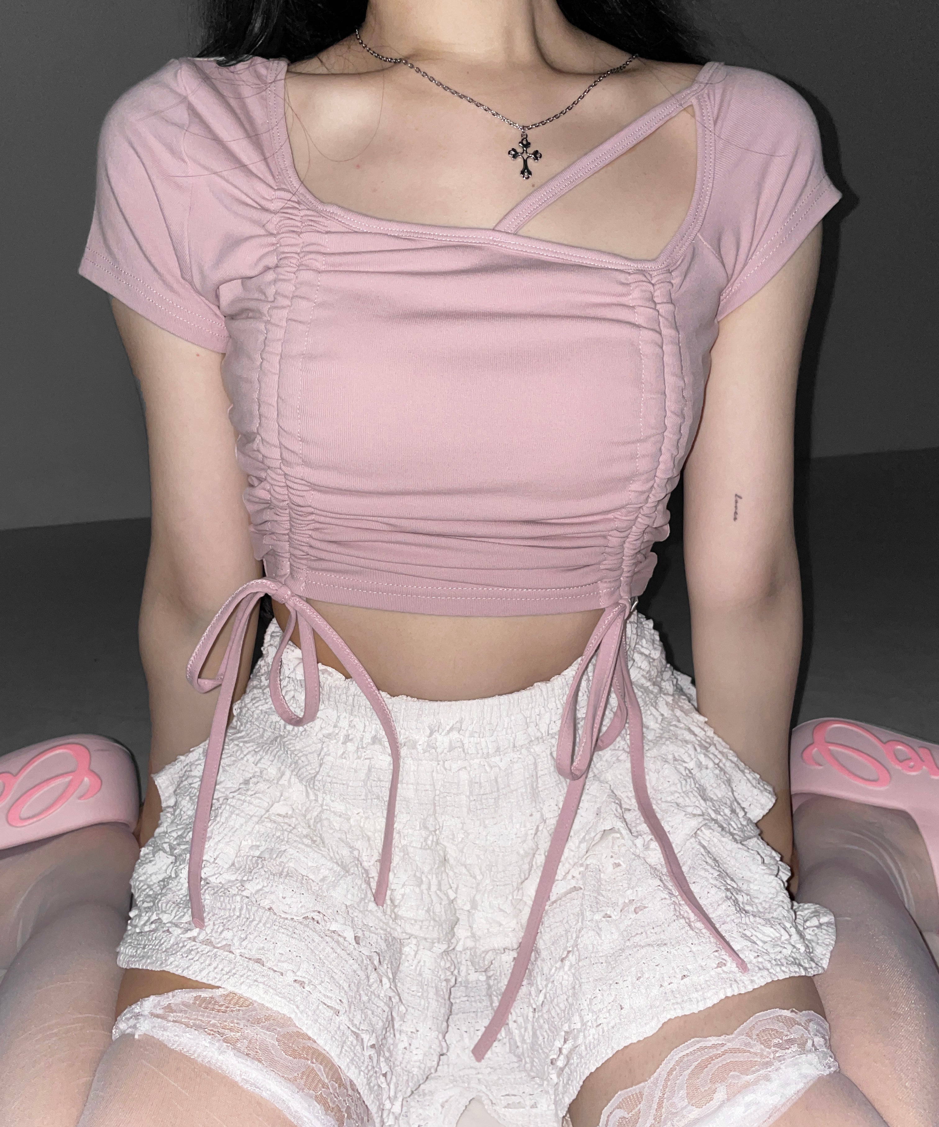 ダブルシャーリングリボンストラップTシャツ / double shirring ribbon strap T-shirts