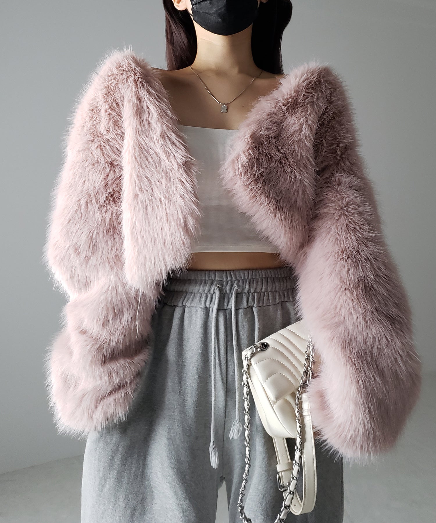 ノーカラーショートフェイクファーコート