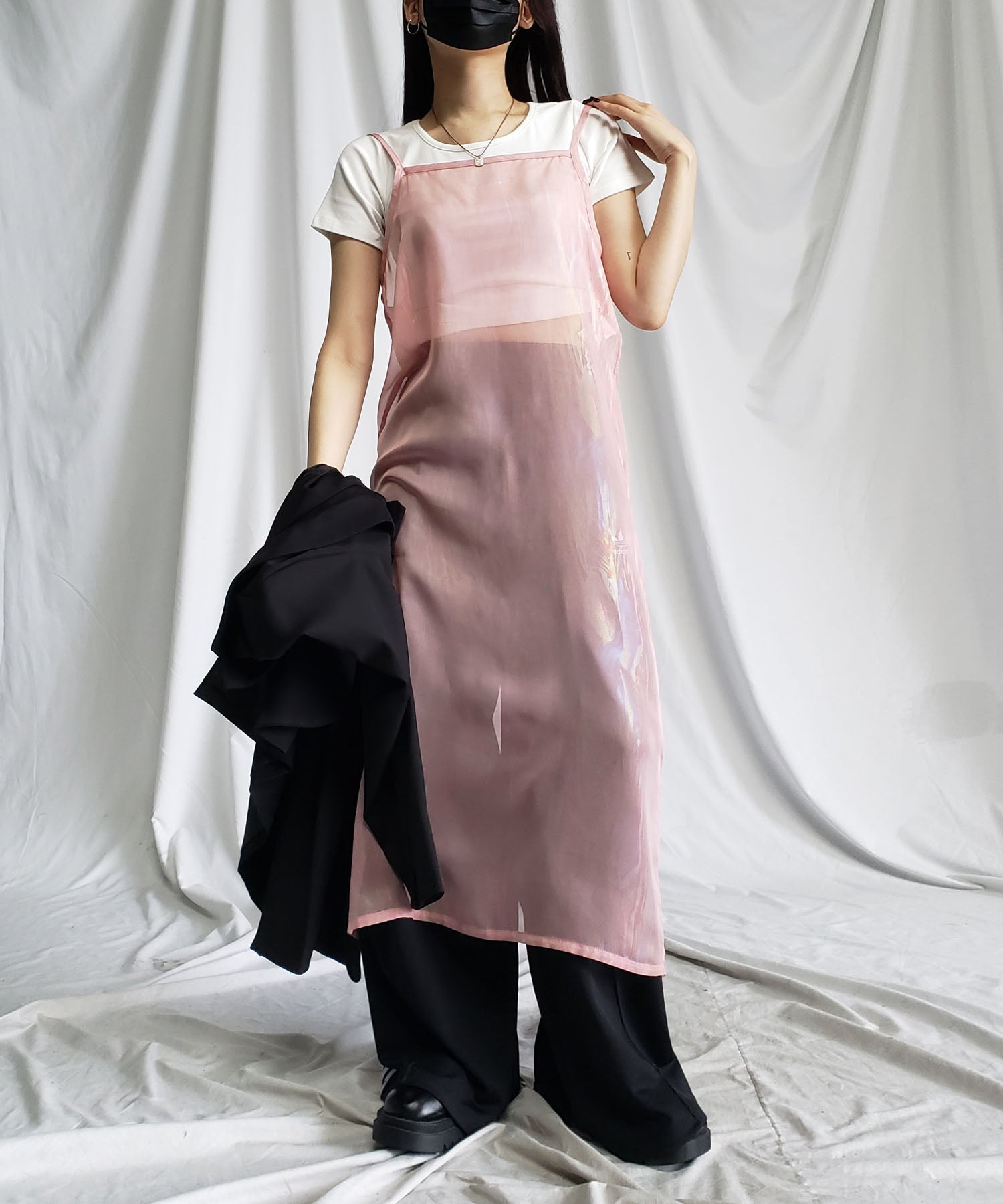 【 3color 】オーロラグロスオーガンジーバックスリットストレートキャミワンピース / Aurora gloss organdy backslit straight cami onepiece