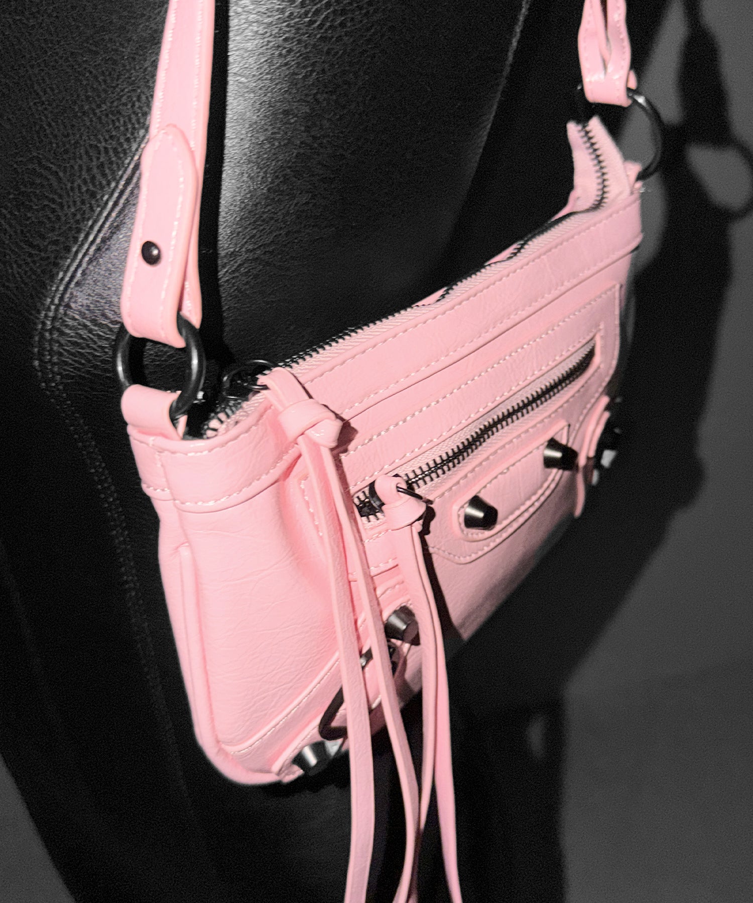 【 ショルダーストラップ付き2WAY 】ヴィンテージライクグランジミニハンドバッグ/ vintage like grunge mini hand bag