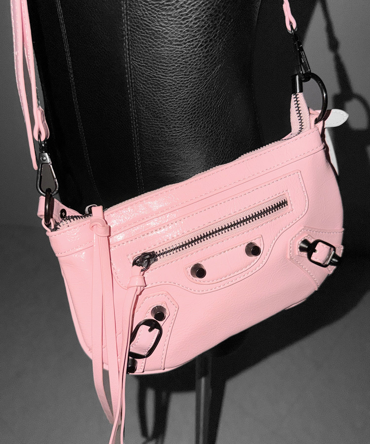 【 ショルダーストラップ付き2WAY 】ヴィンテージライクグランジミニハンドバッグ/ vintage like grunge mini hand bag