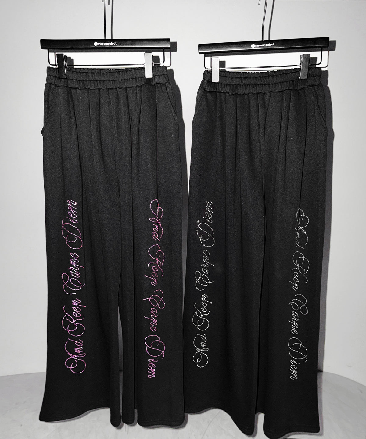 【 セットアップ可能 】ラインストーンロゴワイドスウェットパンツ / Rhine stone logo wide sweatpants