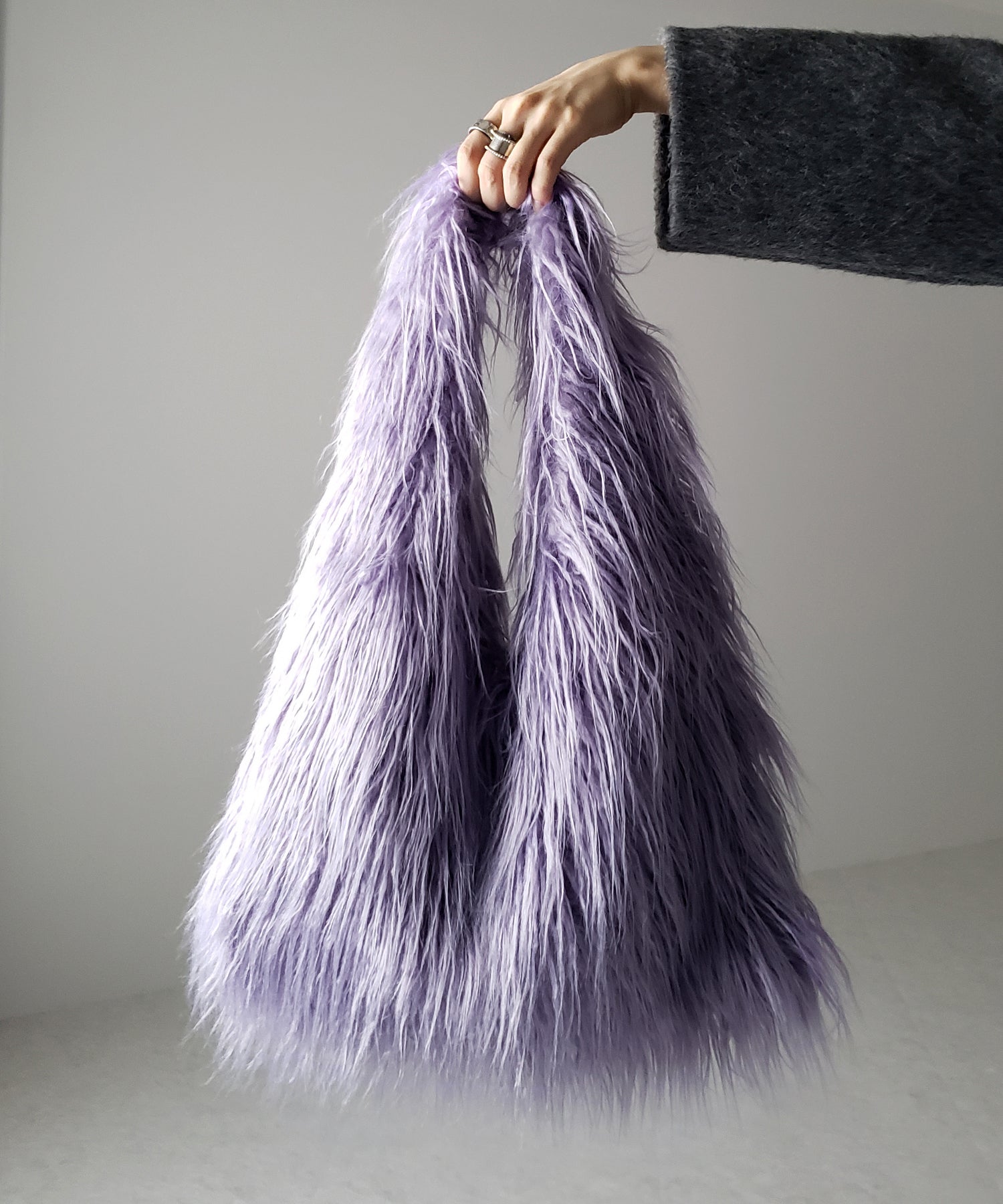 【 5color 】シャギーファーワンハンドルショルダーバッグ / shaggy fur onehandle shoulder bag
