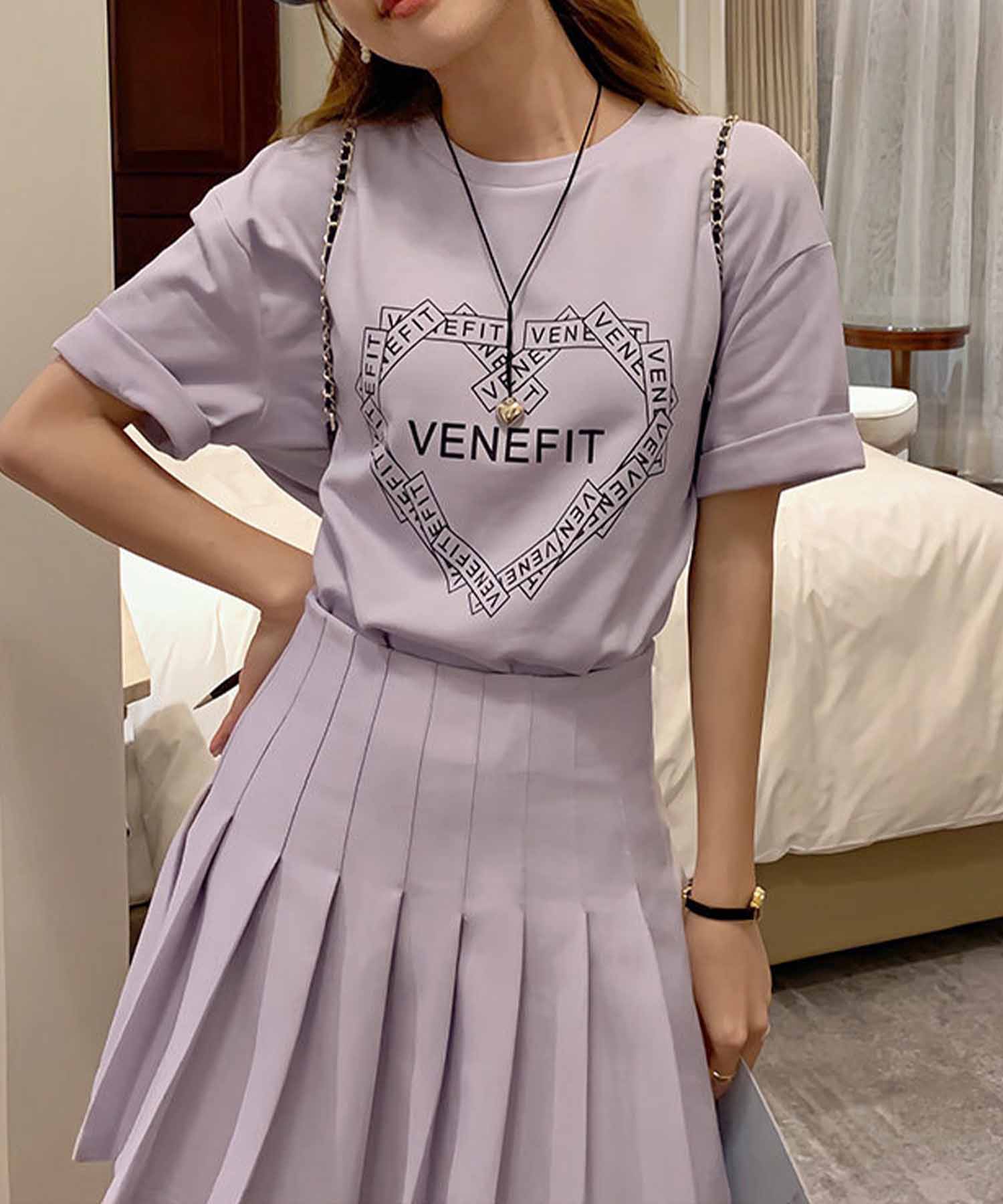 【 セットアップ 】VENEFIT ロゴトップス&プリーツミニスカート SET