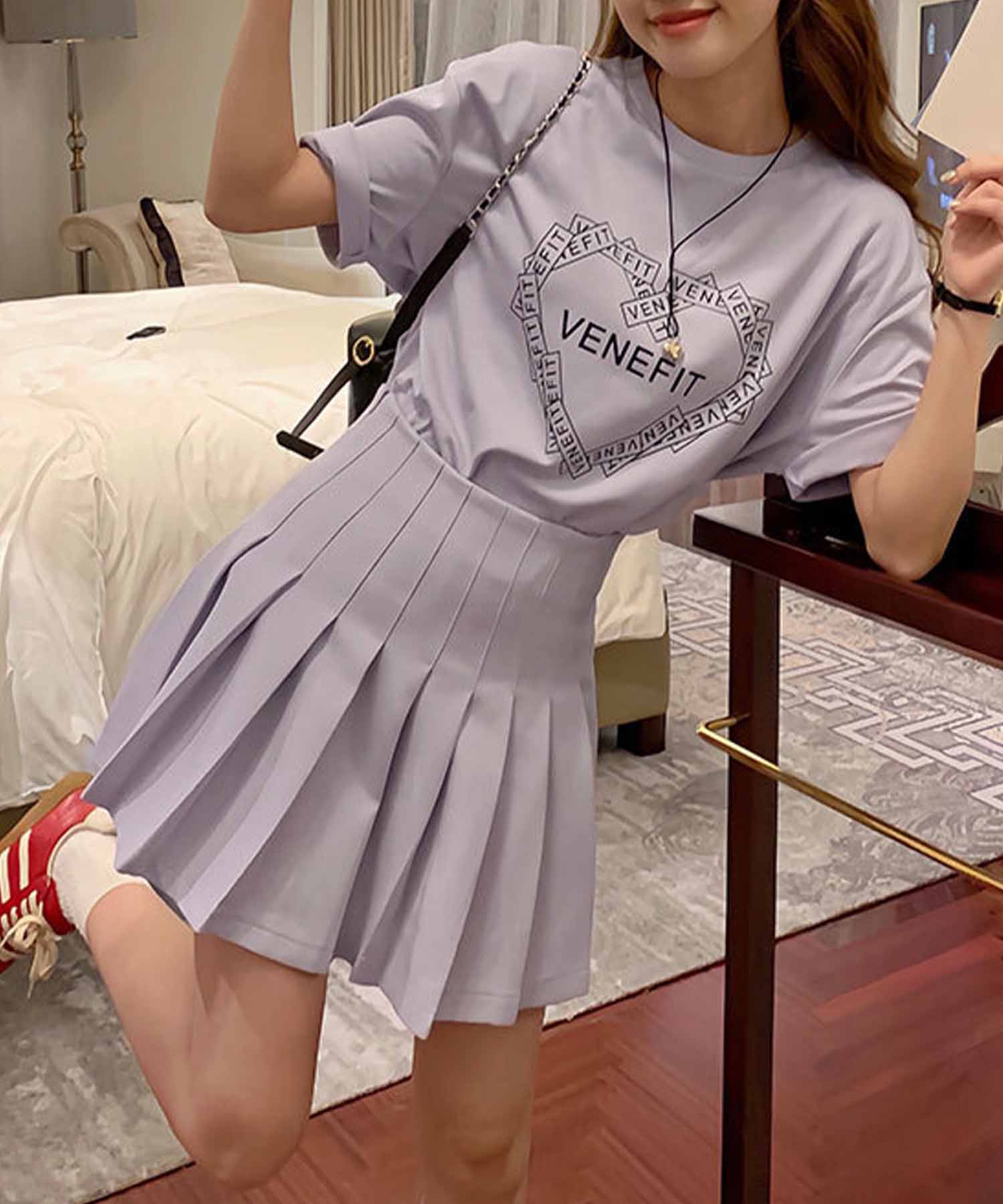 【 セットアップ 】VENEFIT ロゴトップス&プリーツミニスカート SET