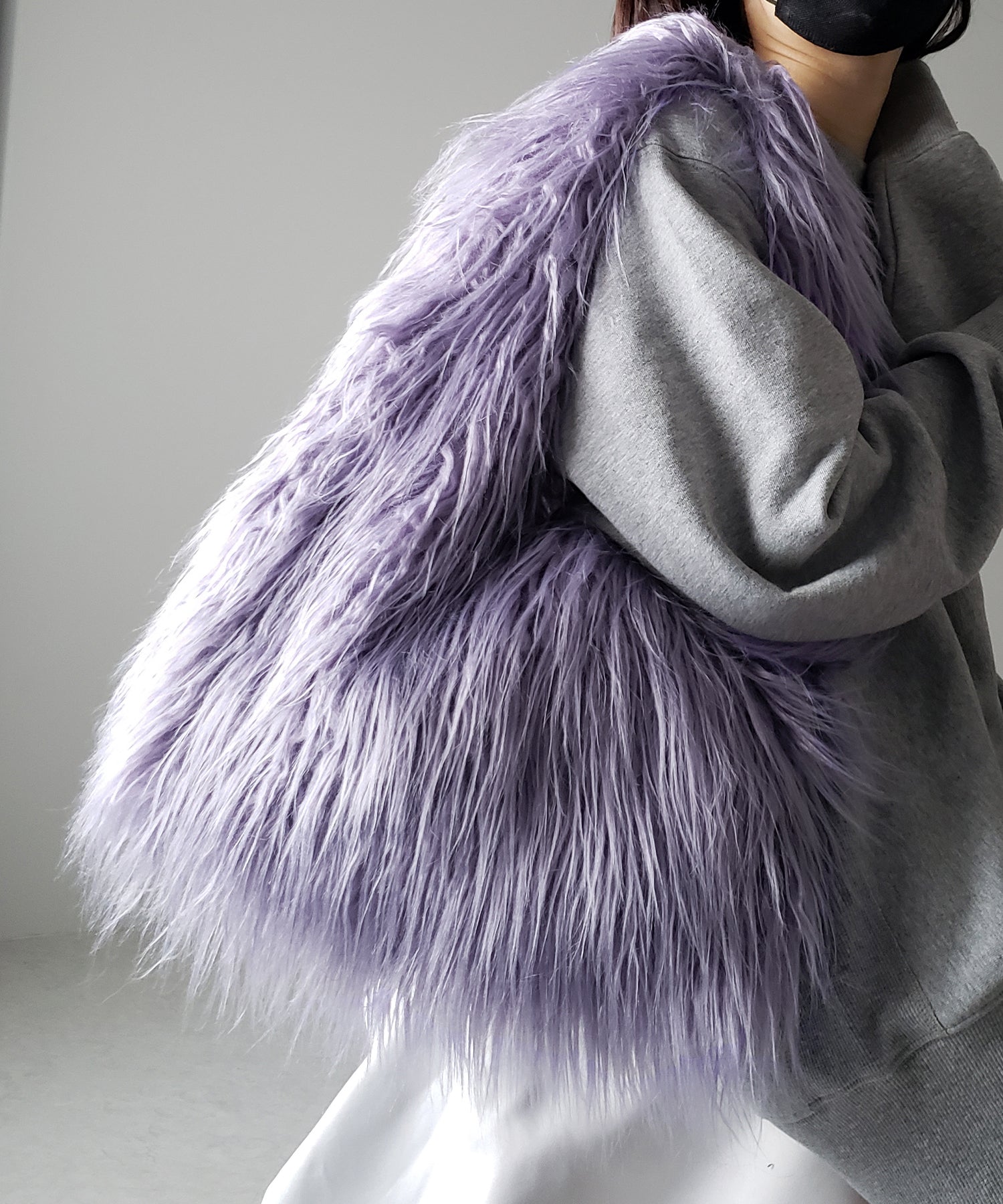 【 5color 】シャギーファーワンハンドルショルダーバッグ / shaggy fur onehandle shoulder bag