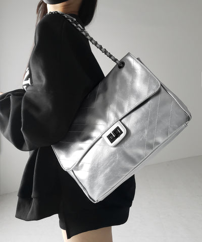 2WAY チェーンフェイクレザーフラップショルダーバッグ / 2WAY chain fake leather flap shoulder bag